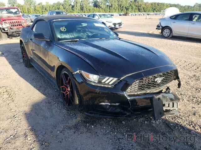 Photo 1FATP8UH2G5310693 - FORD MUSTANG 2016