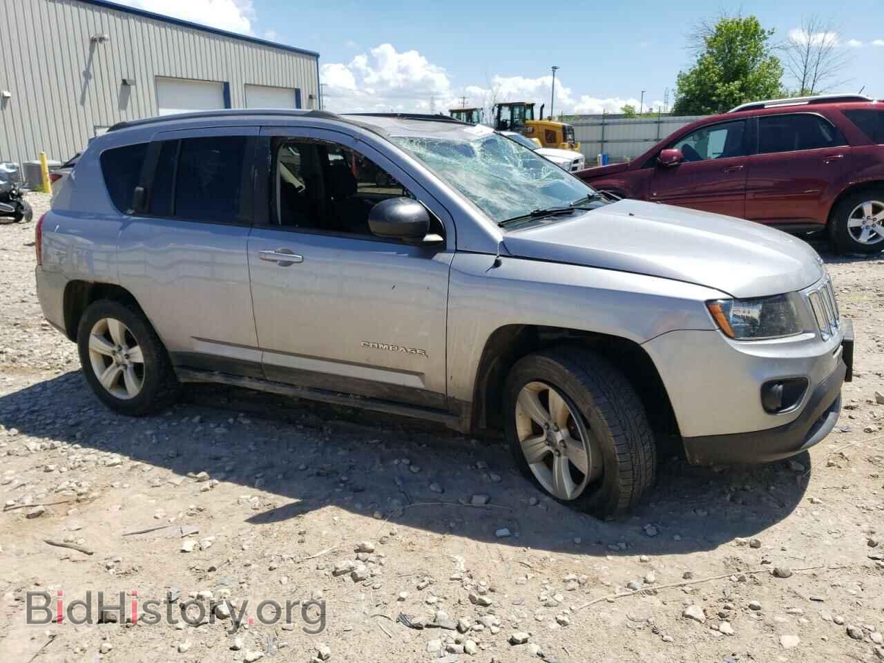 2017 JEEP COMPASS - VIN: 1C4NJDBB4HD104696 - Фото 4
