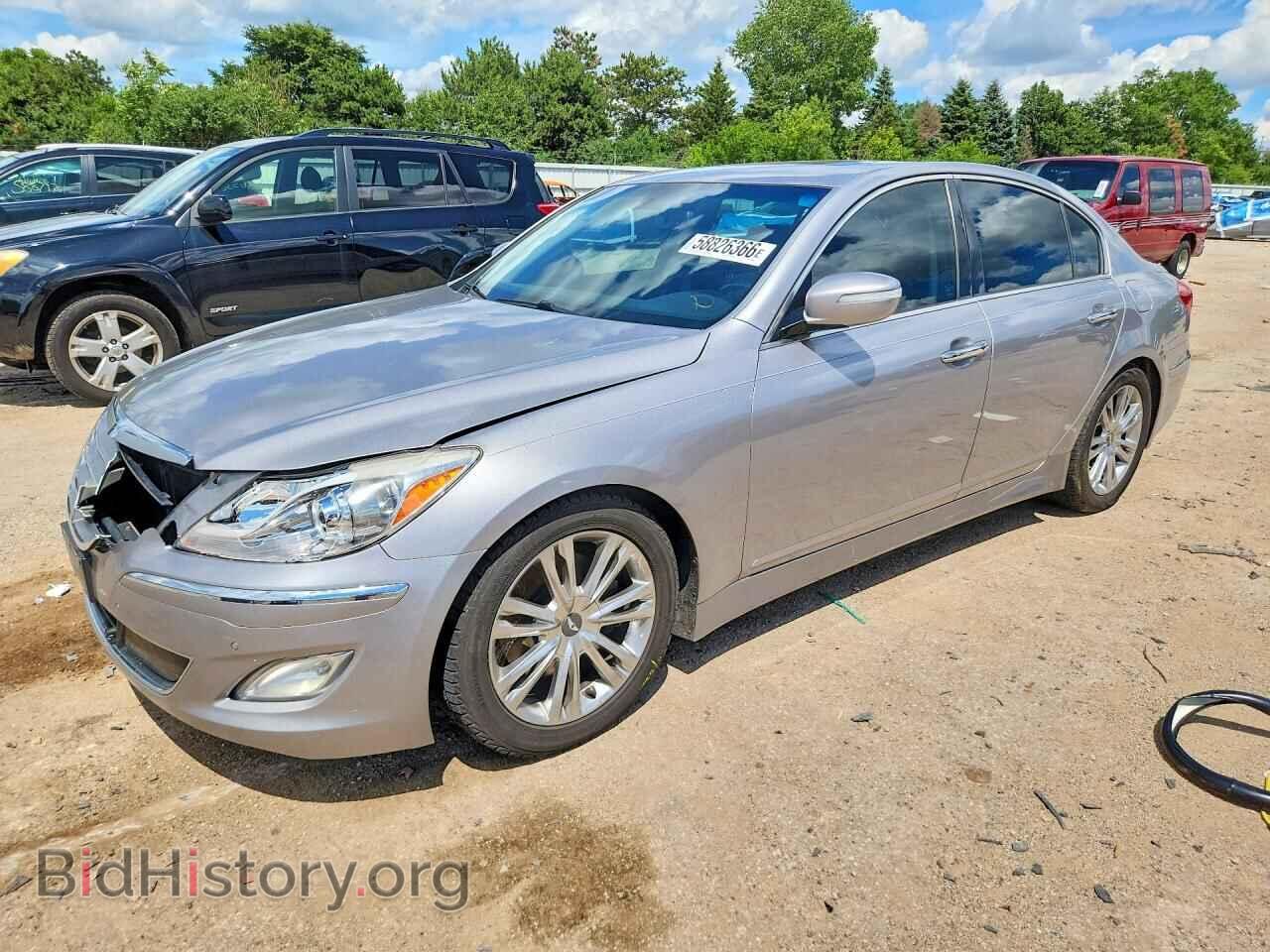 Photo KMHGC4DD5CU159079 - HYUNDAI GENESIS 2012