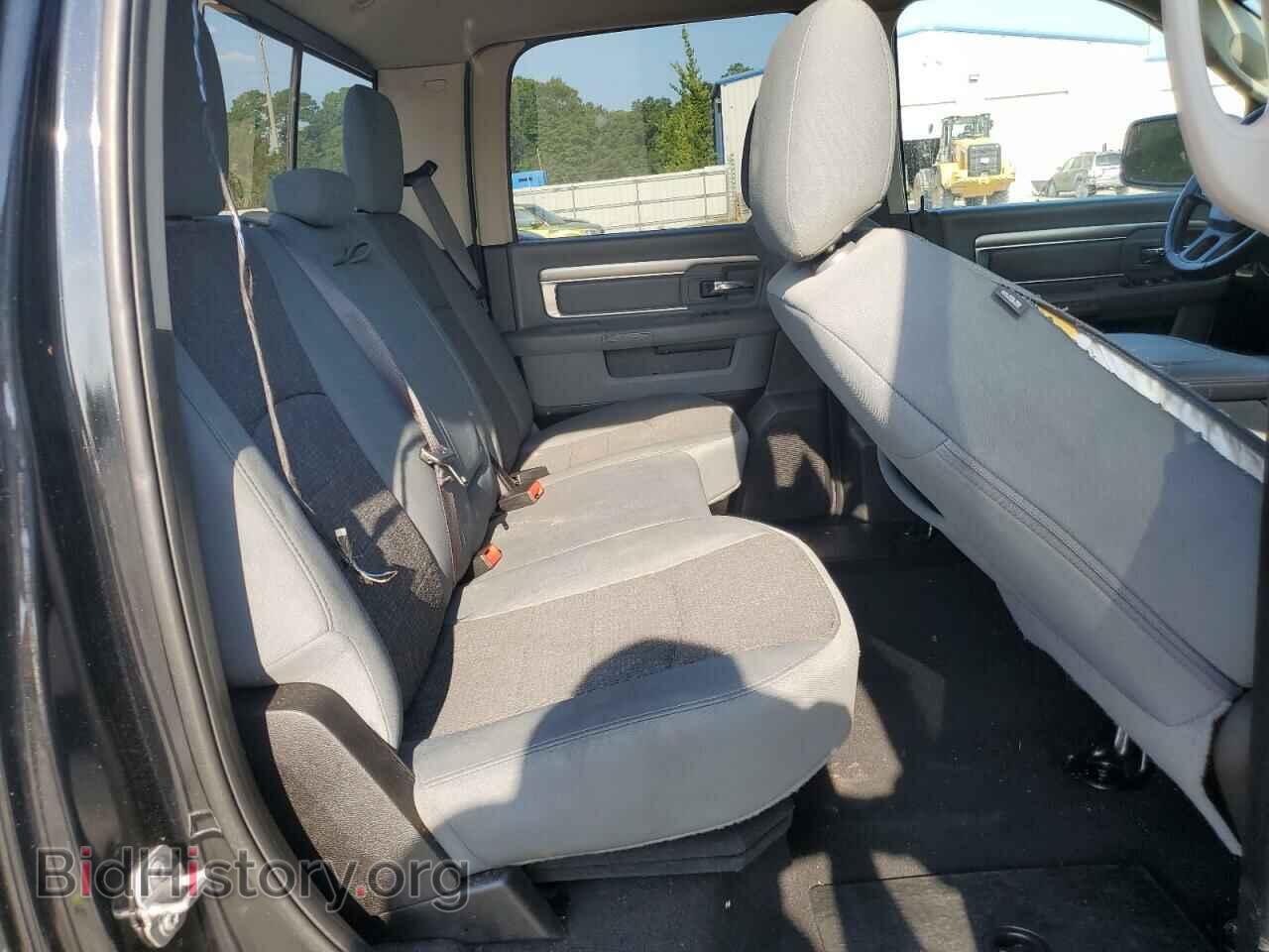 2019 RAM 1500 - VIN: 1C6RR6TT3KS647903 - Photo 10