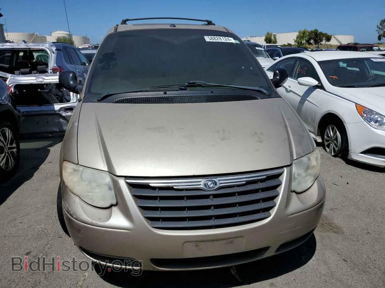 2006 CHRYSLER MINIVAN - VIN: 2A4GP54L26R823453 - Фото 5