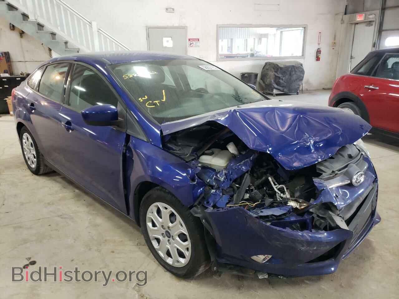 Photo 1FAHP3F24CL435363 - FORD FOCUS 2012