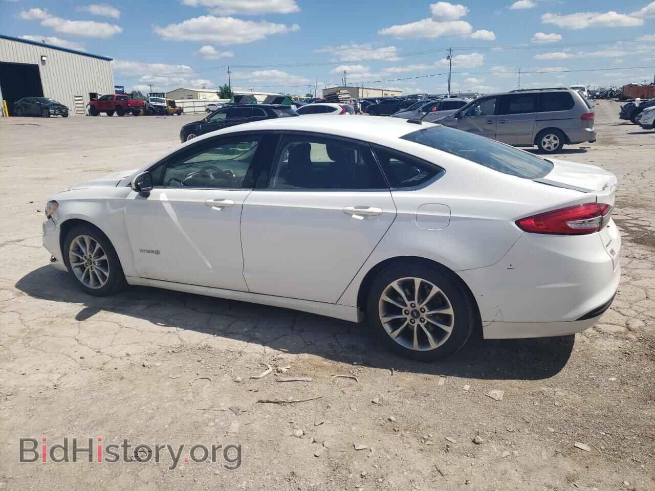 2017 FORD FUSION - VIN: 3FA6P0LU6HR385621 - Фото 2