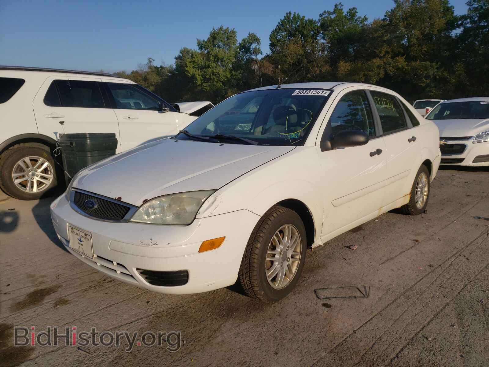 2006 FORD FOCUS - VIN: 1FAFP34N76W236928 - Фото 2