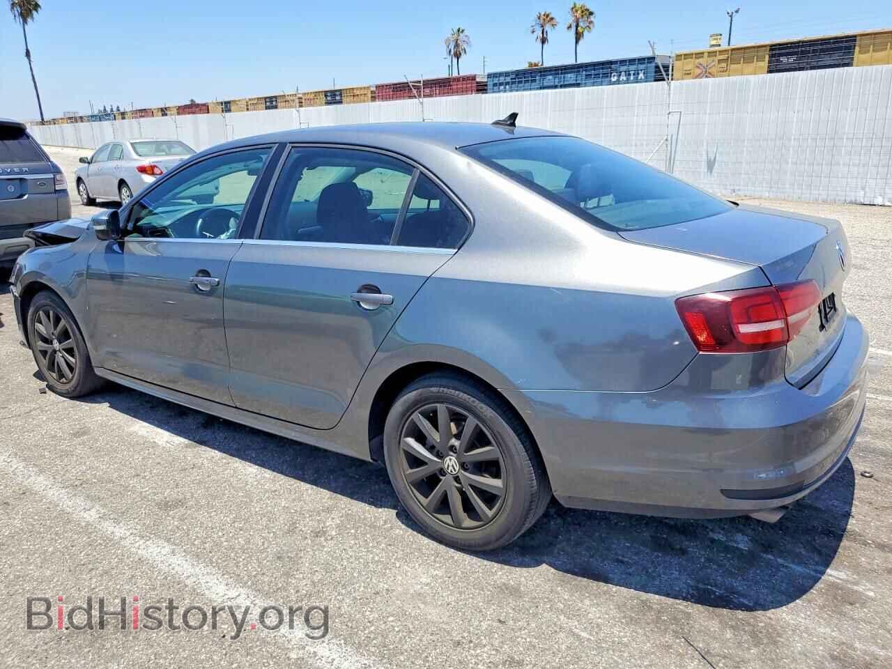 2017 VOLKSWAGEN JETTA - VIN: 3VWDB7AJ4HM206603 - Фото 2