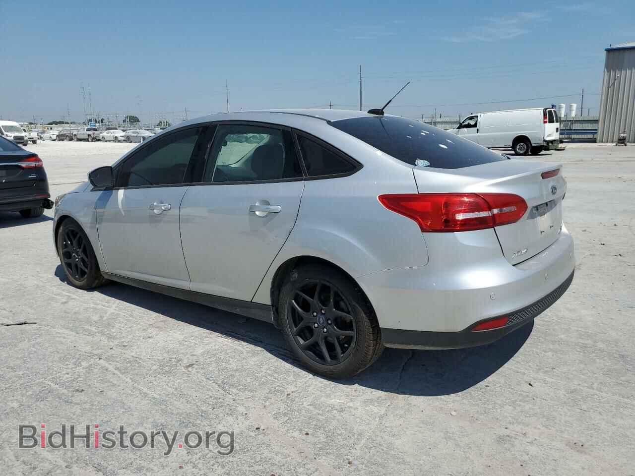 2016 FORD FOCUS - VIN: 1FADP3F29GL376587 - Фото 2