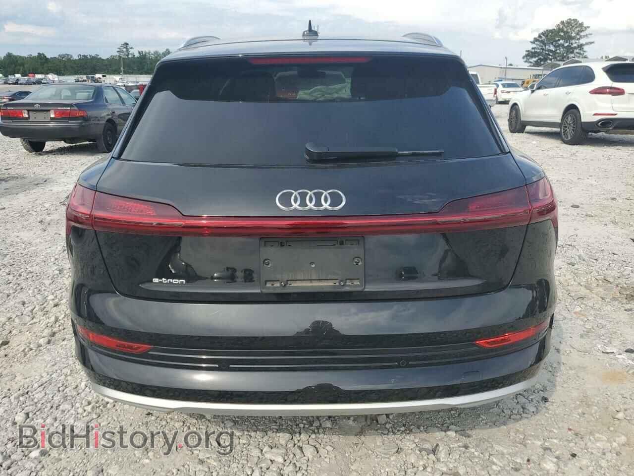 2019 AUDI E-TRON - VIN: WA1LAAGE6KB022605 - Фото 6