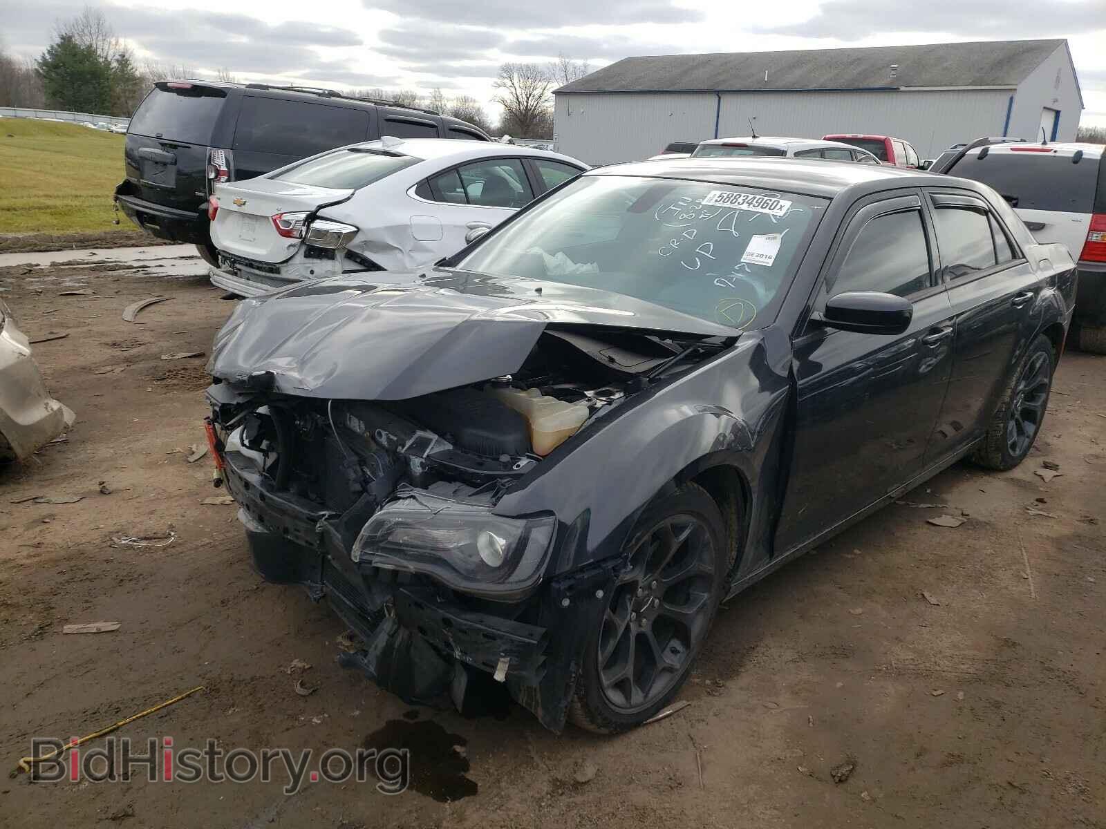 2016 CHRYSLER 300 - VIN: 2C3CCABG4GH310960 - Фото 2