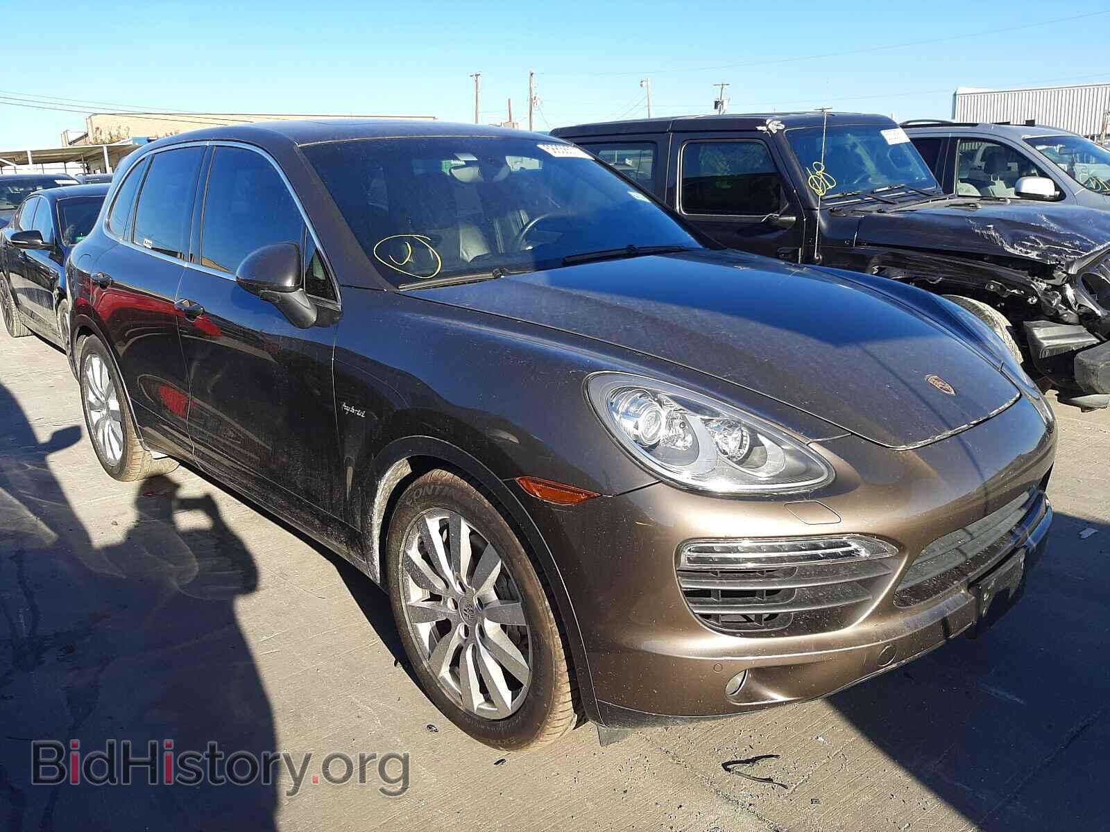 Фотография WP1AE2A27CLA93683 - PORSCHE CAYENNE 2012