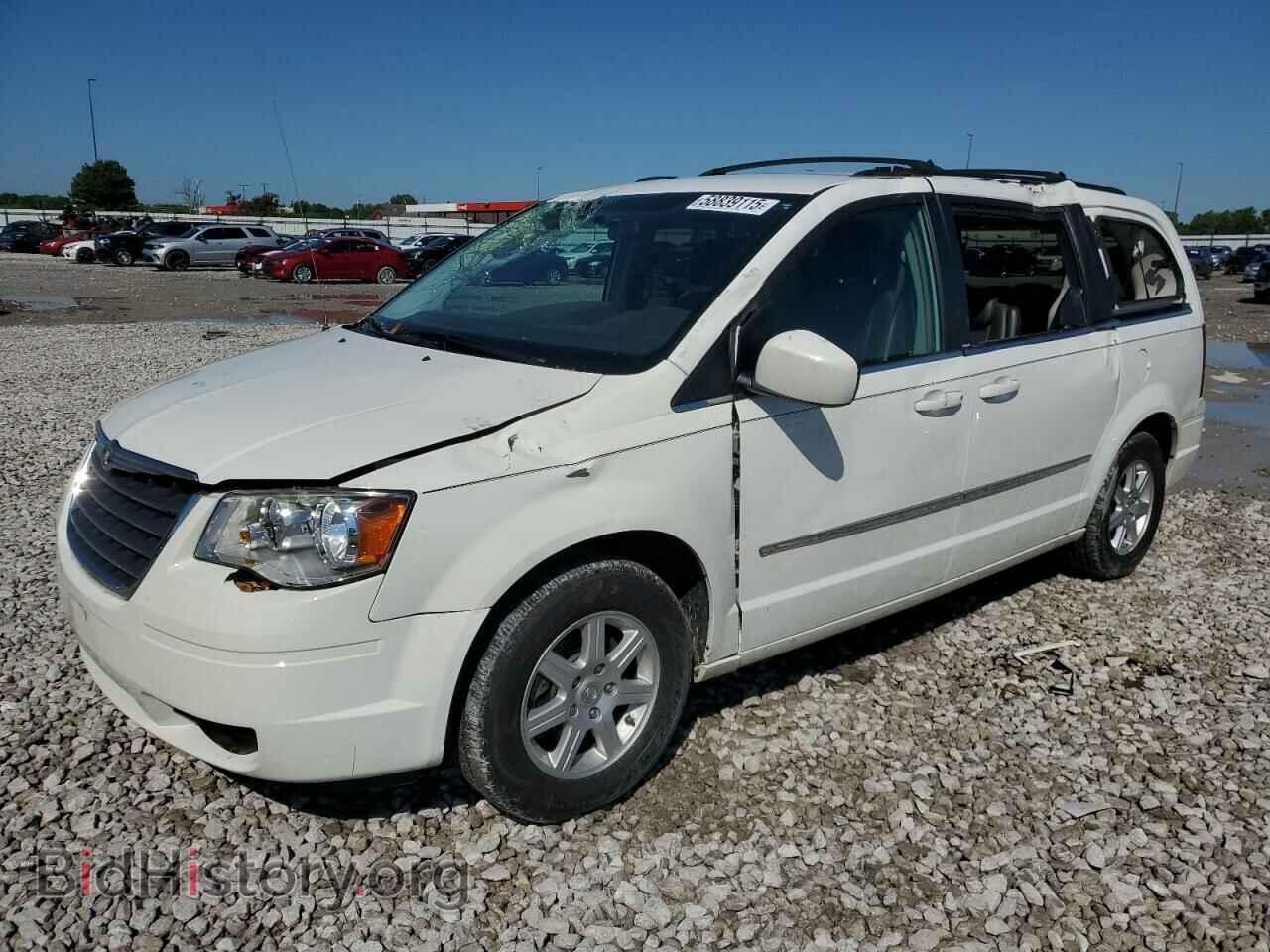 Photo 2A4RR8D16AR495661 - CHRYSLER MINIVAN 2010