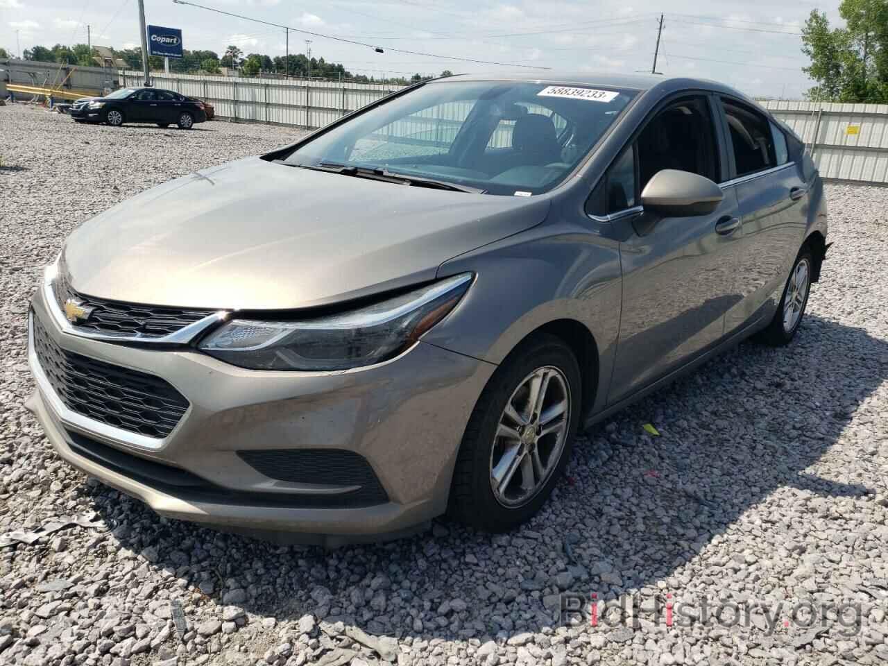 Photo 1G1BE5SMXJ7123426 - CHEVROLET CRUZE 2018