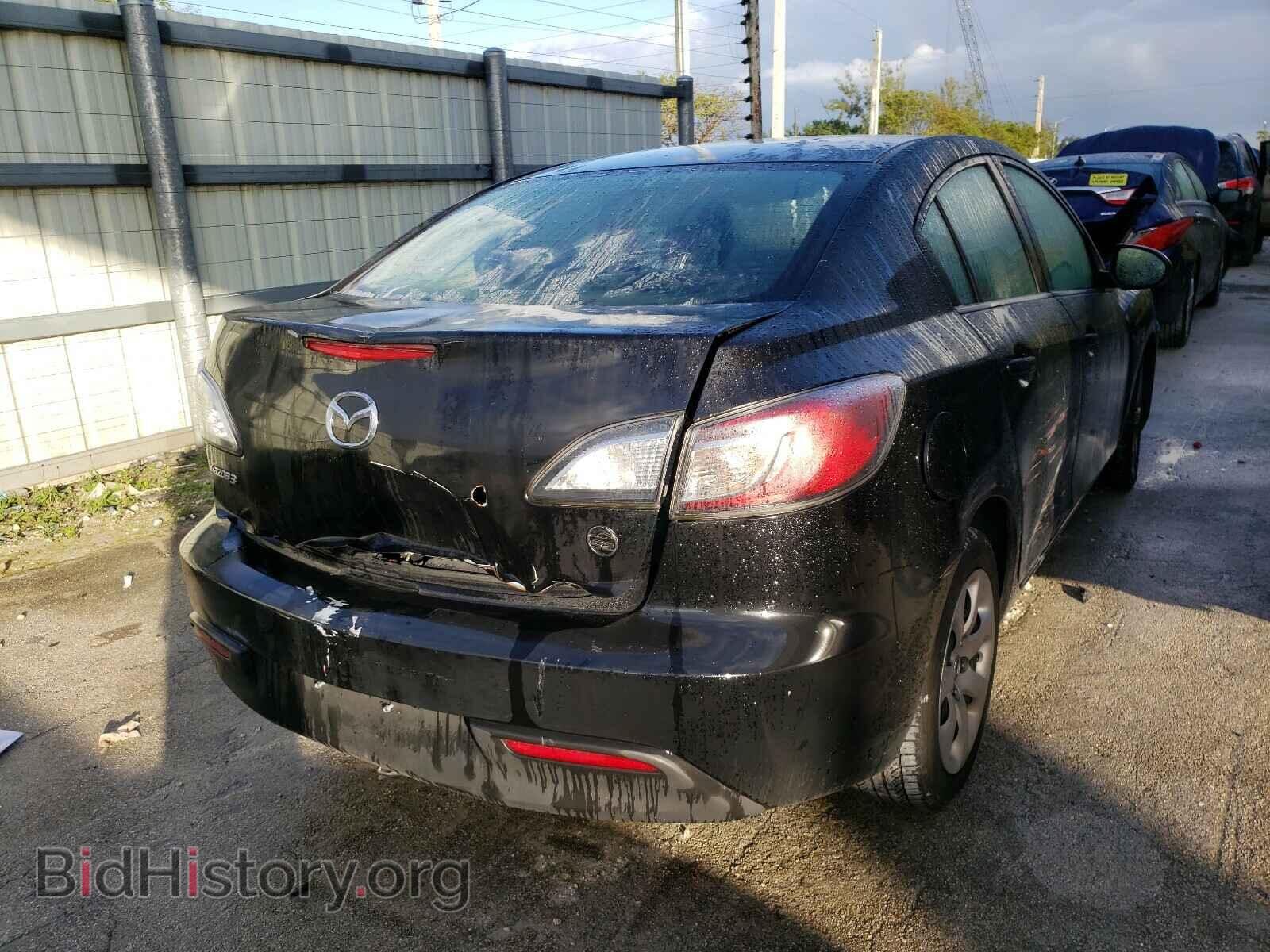2011 MAZDA 3 - VIN: JM1BL1UF2B1446426 - Photo 4