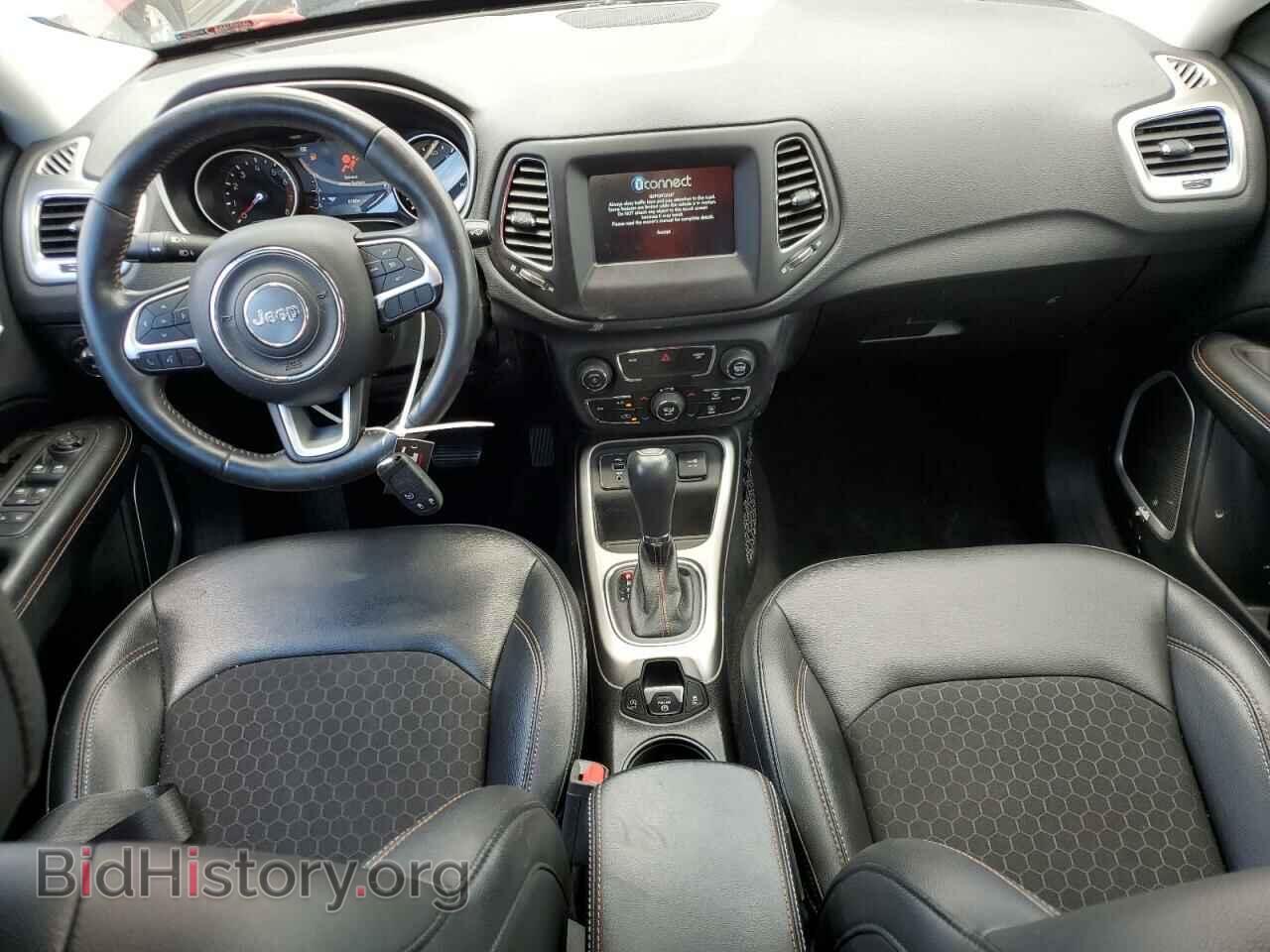 2018 JEEP COMPASS - VIN: 3C4NJCBB0JT272572 - Фото 8