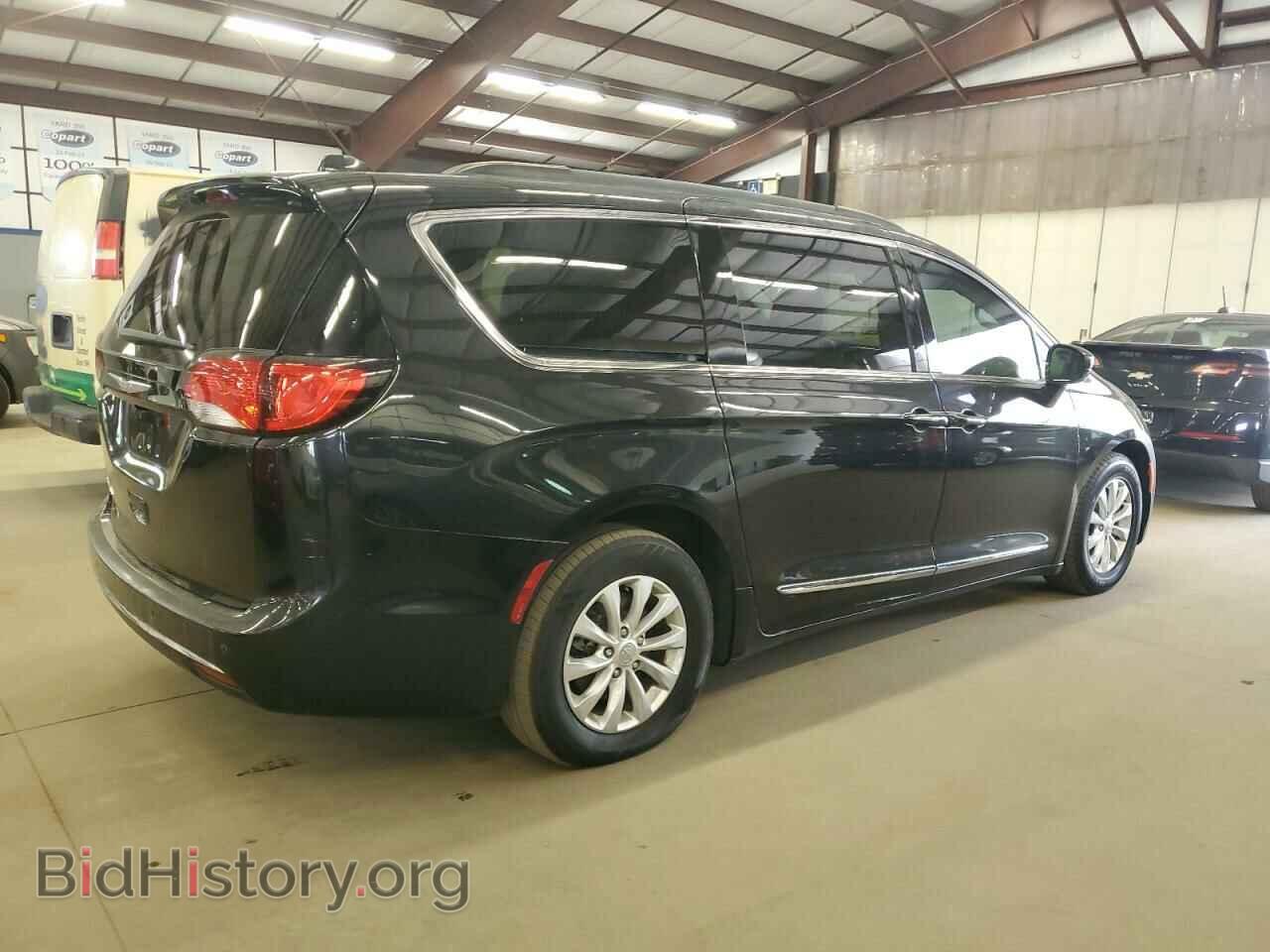 2017 CHRYSLER PACIFICA - VIN: 2C4RC1BG5HR660521 - Фото 3