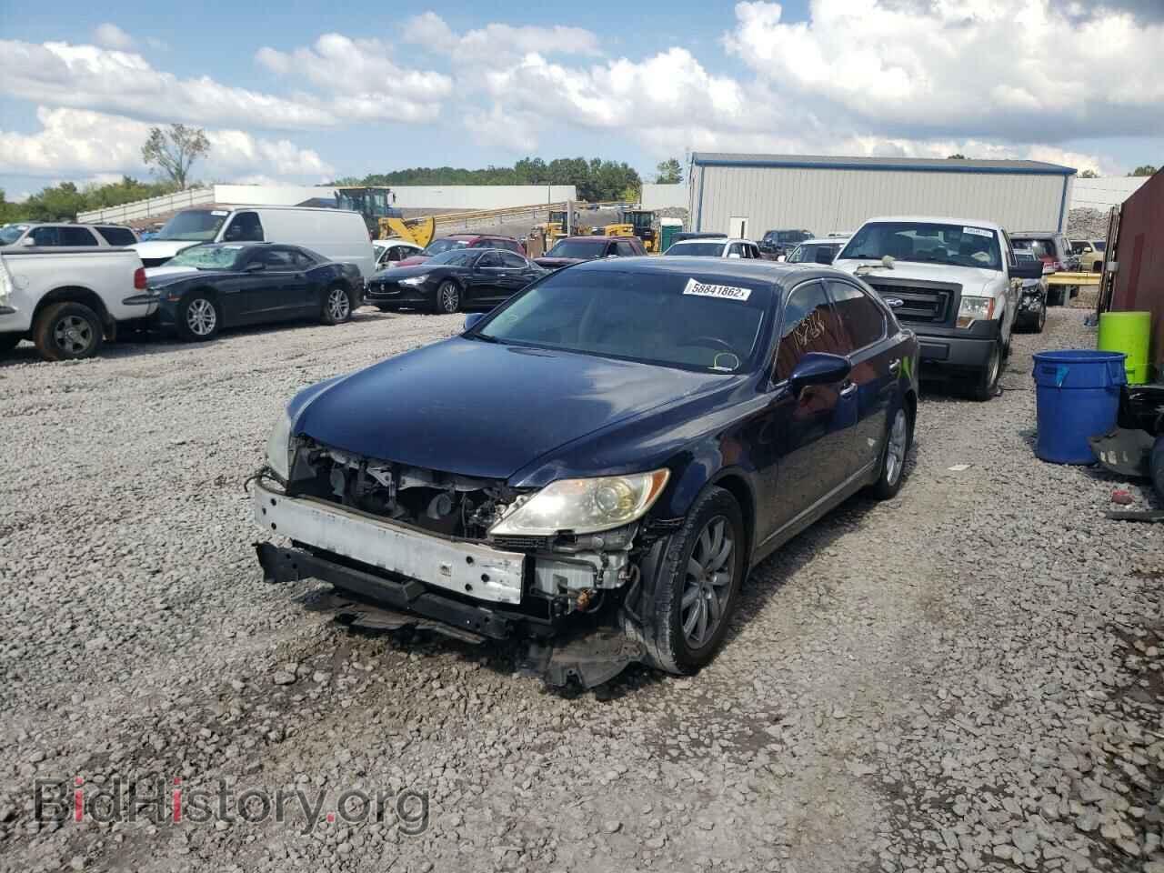2007 LEXUS LS460 - VIN: JTHBL46F075032929 - Фото 2