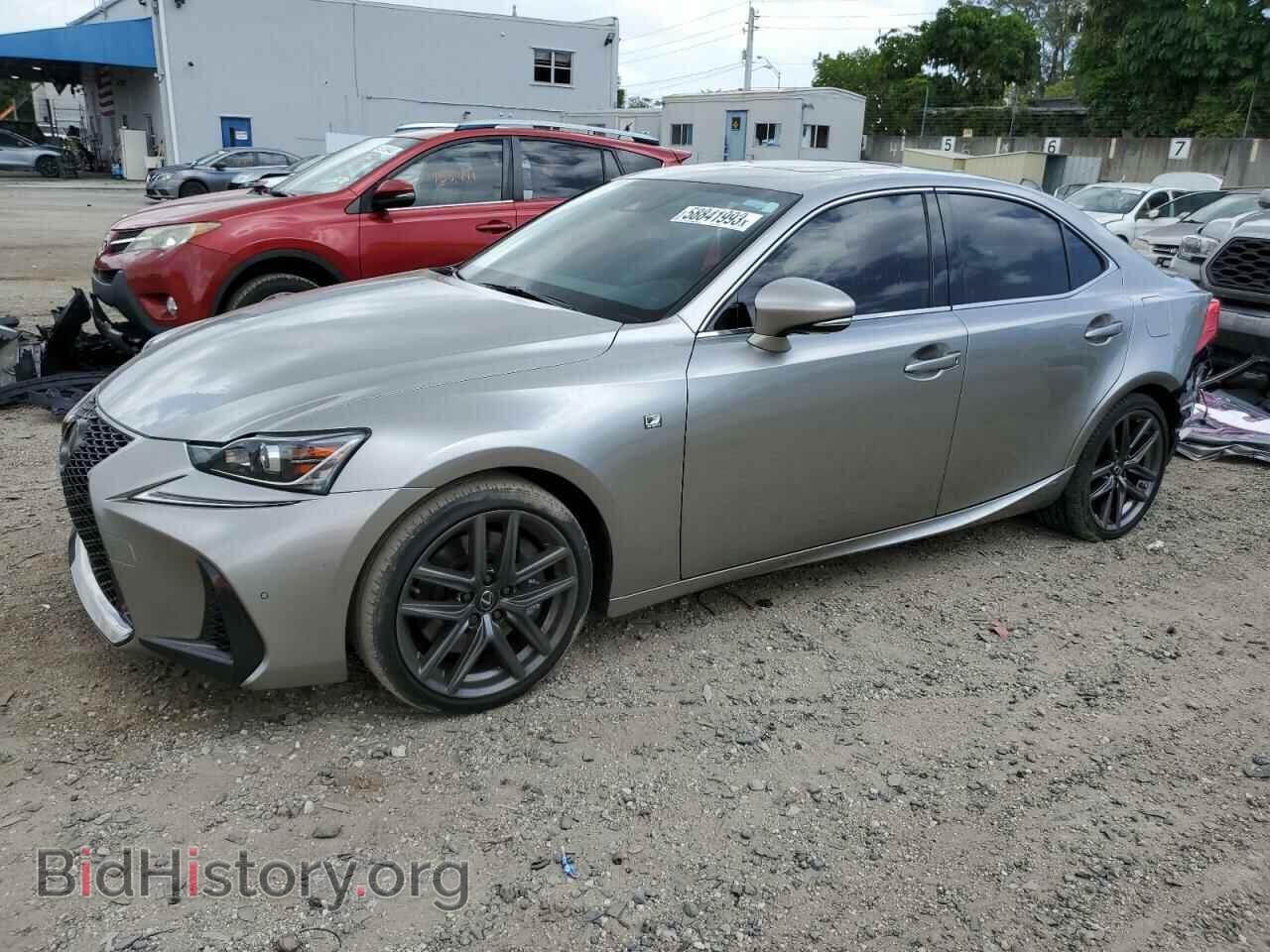 Photo JTHBA1D20K5087801 - LEXUS IS 2019