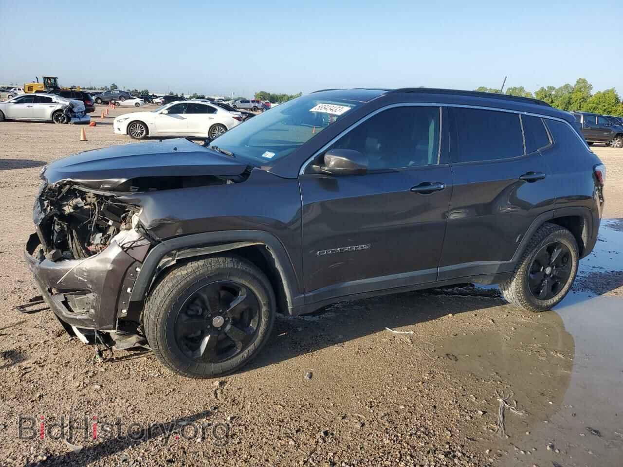 Фотография 3C4NJDBB2JT333233 - JEEP COMPASS 2018