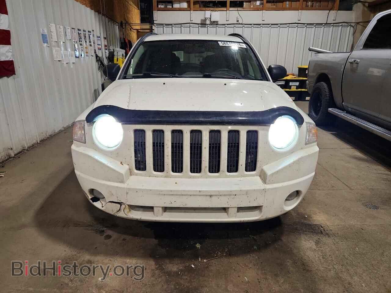 2010 JEEP COMPASS - VIN: 1J4NT4FA8AD506863 - Фото 5