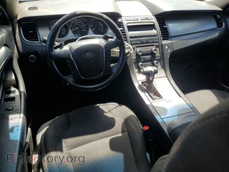 2011 Ford TAURUS (VIN 1FAHP2EW0BG109095) — photo 8 of 14