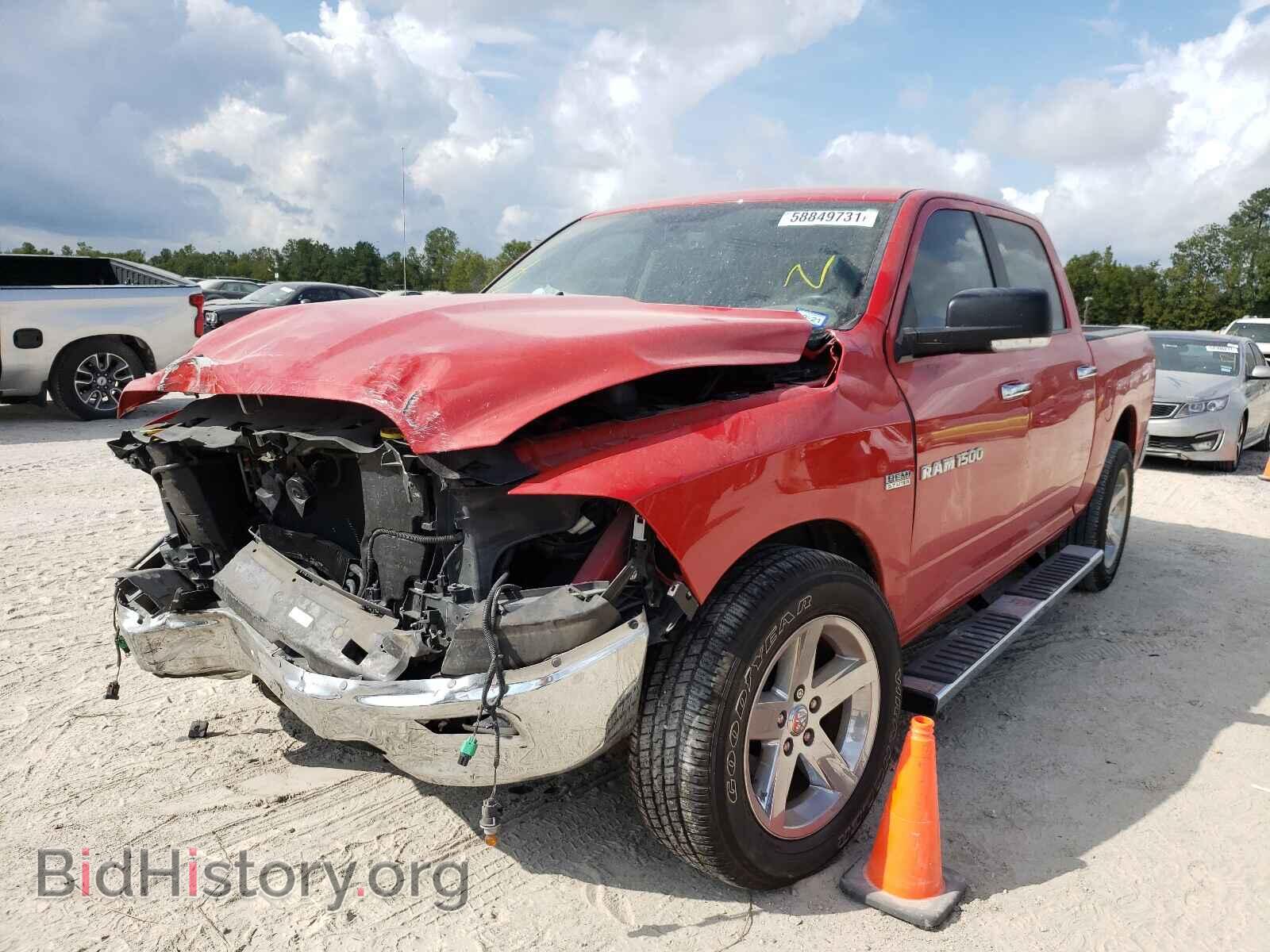 2011 DODGE RAM 1500 - VIN: 1D7RB1CT2BS684169 - Фото 2