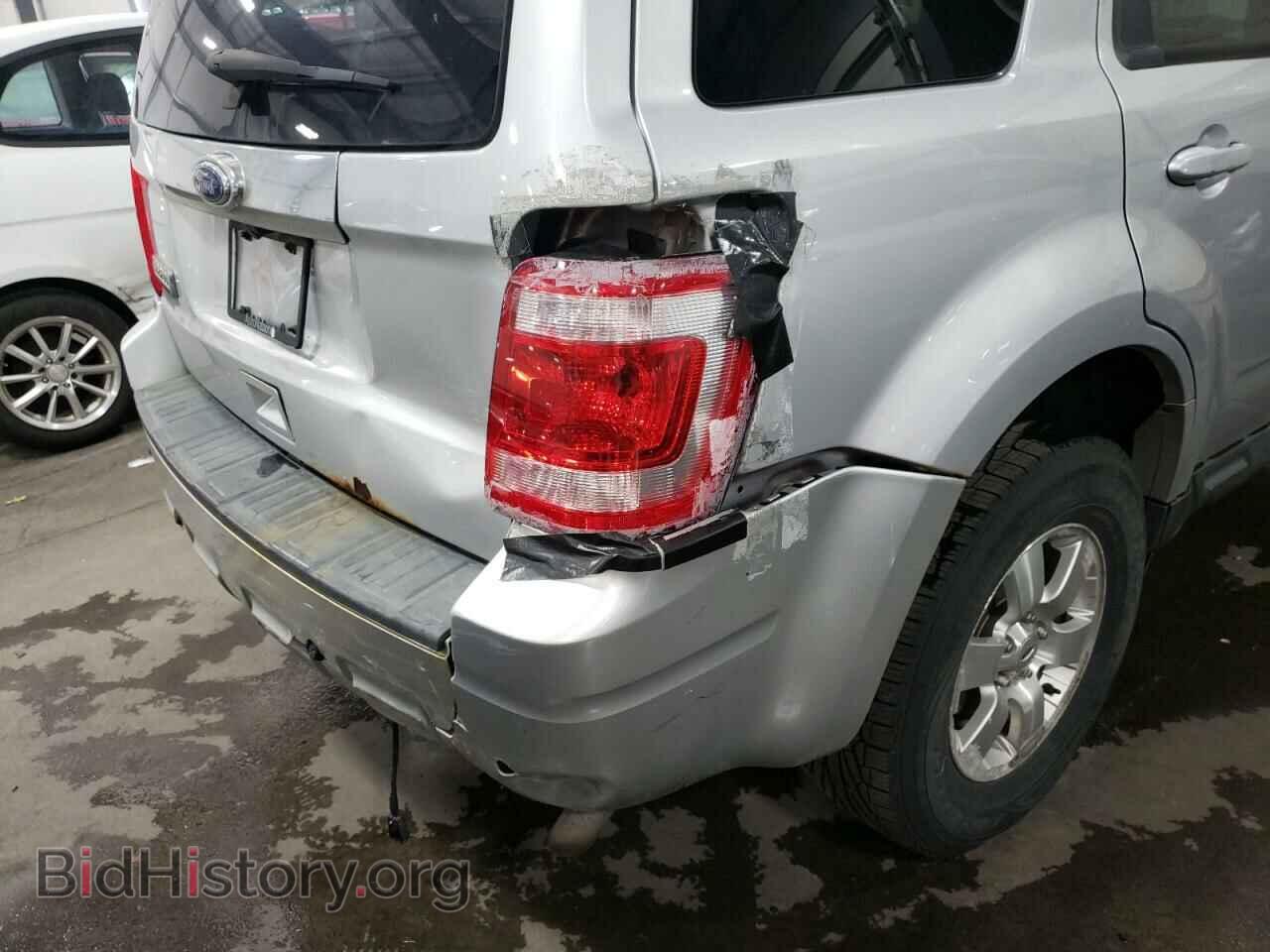 2010 FORD ESCAPE - VIN: 1FMCU0E77AKC72215 - Фото 9