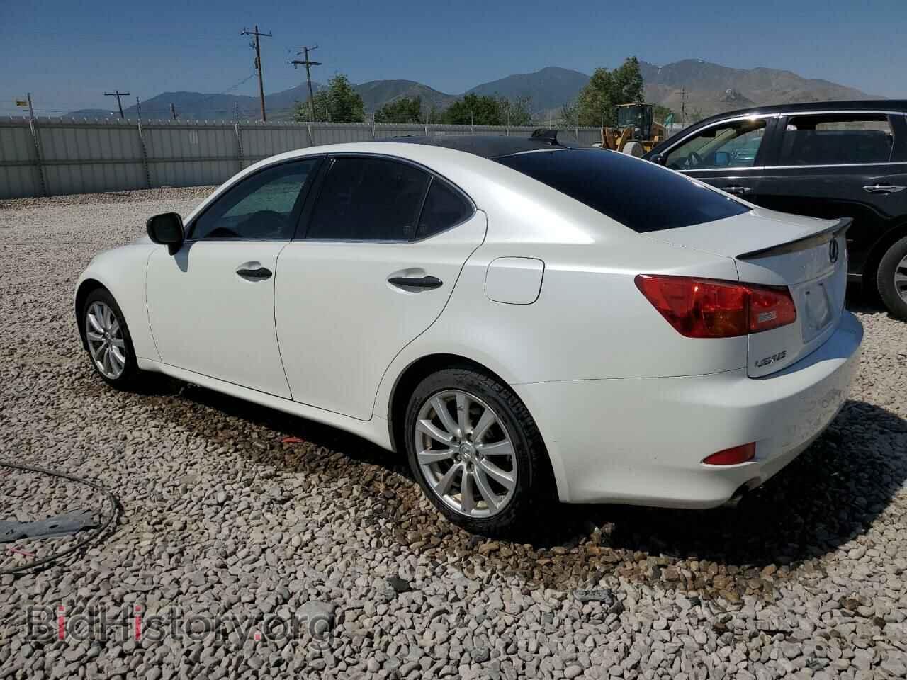 2008 LEXUS IS - VIN: JTHCK262882020510 - Фото 2