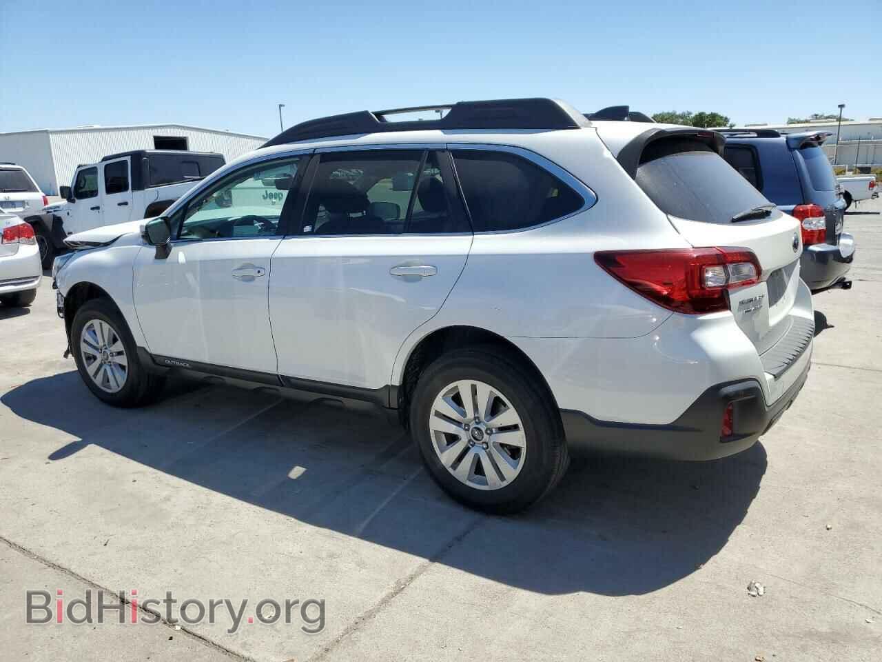 2019 SUBARU OUTBACK - VIN: 4S4BSAFC7K3308404 - Фото 2