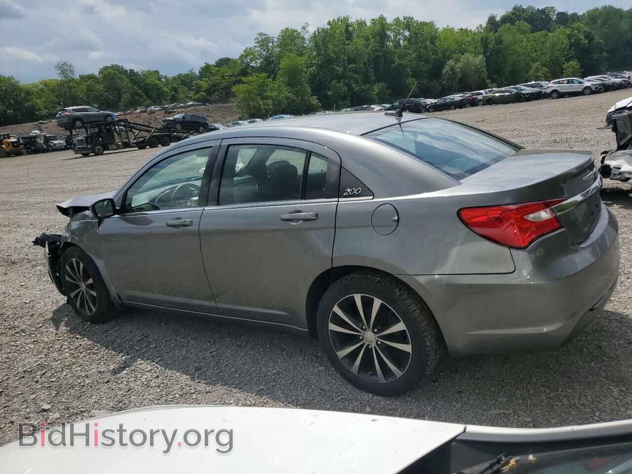2012 CHRYSLER 200 - VIN: 1C3CCBHG8CN329428 - Фото 2