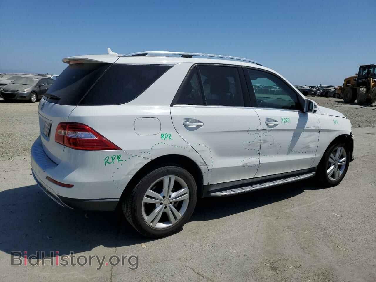 2015 MERCEDES-BENZ M-CLASS - VIN: 4JGDA5JB5FA450821 - Фото 3