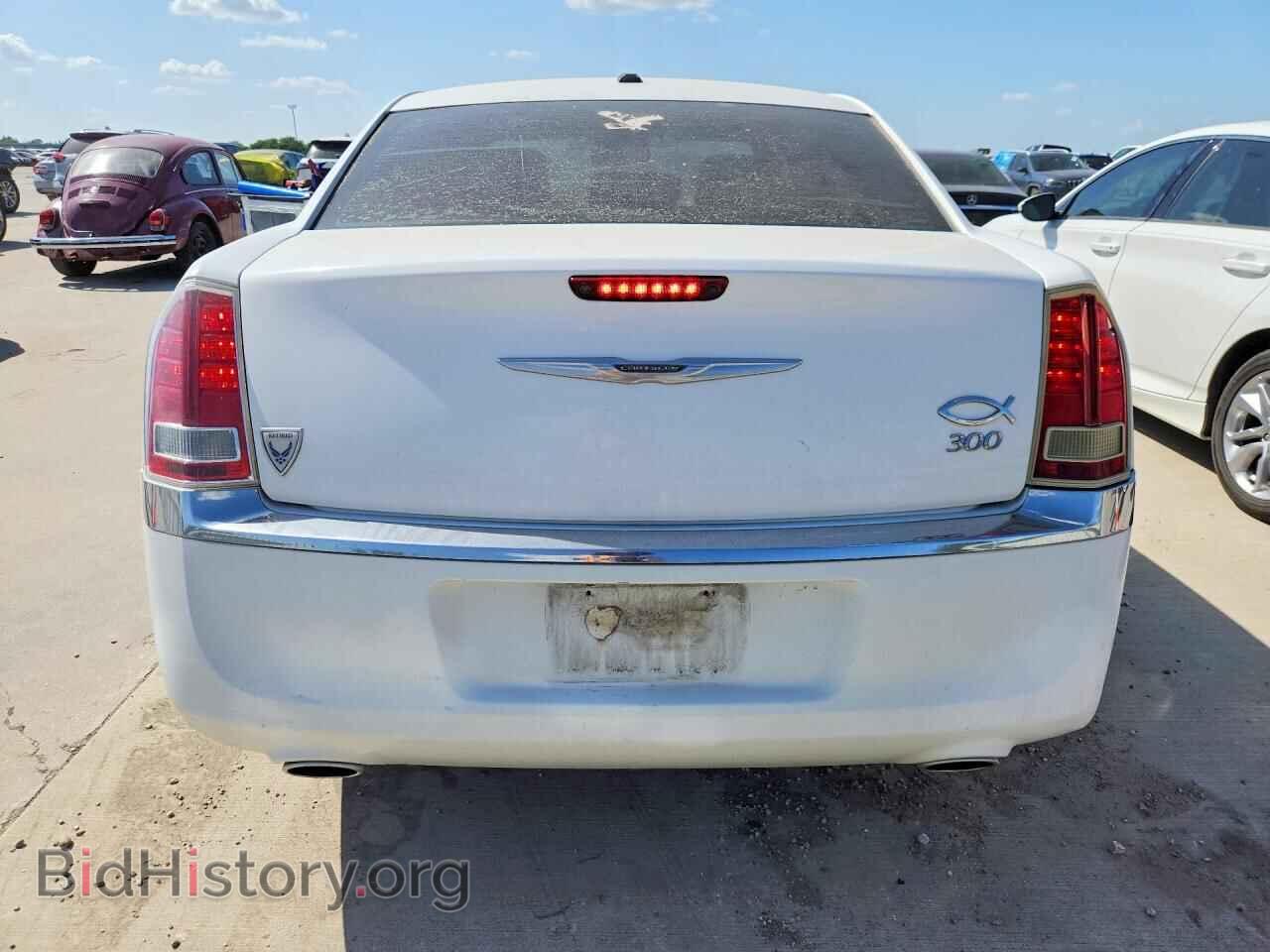2012 CHRYSLER 300 - VIN: 2C3CCACG5CH310832 - Photo 6