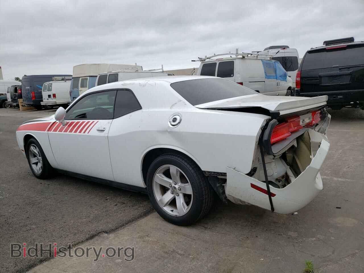 2014 DODGE CHALLENGER - VIN: 2C3CDYAG6EH107461 - Фото 2