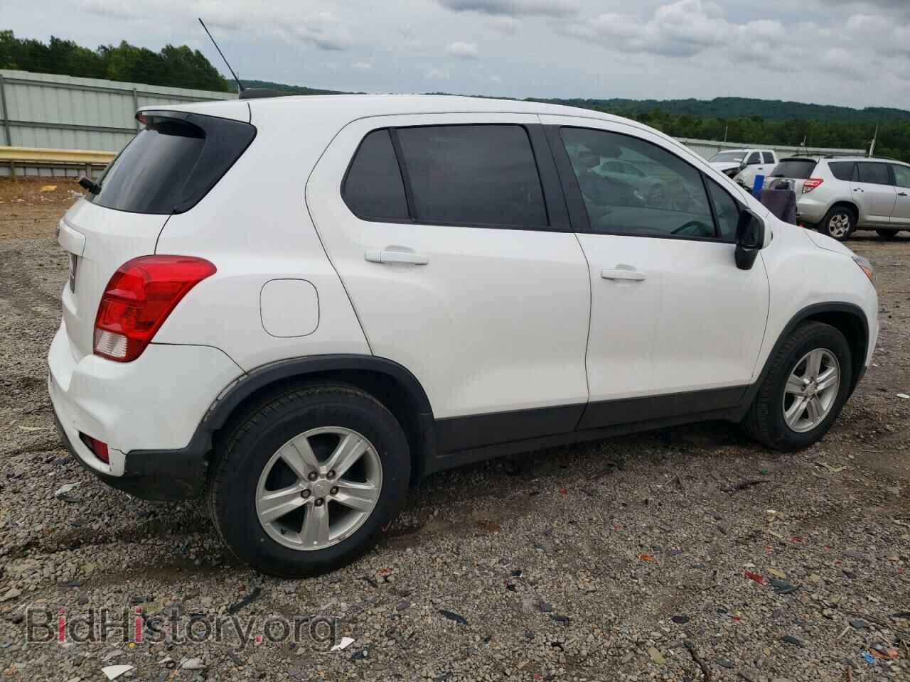 2020 CHEVROLET TRAX - VIN: 3GNCJKSBXLL304911 - Фото 3