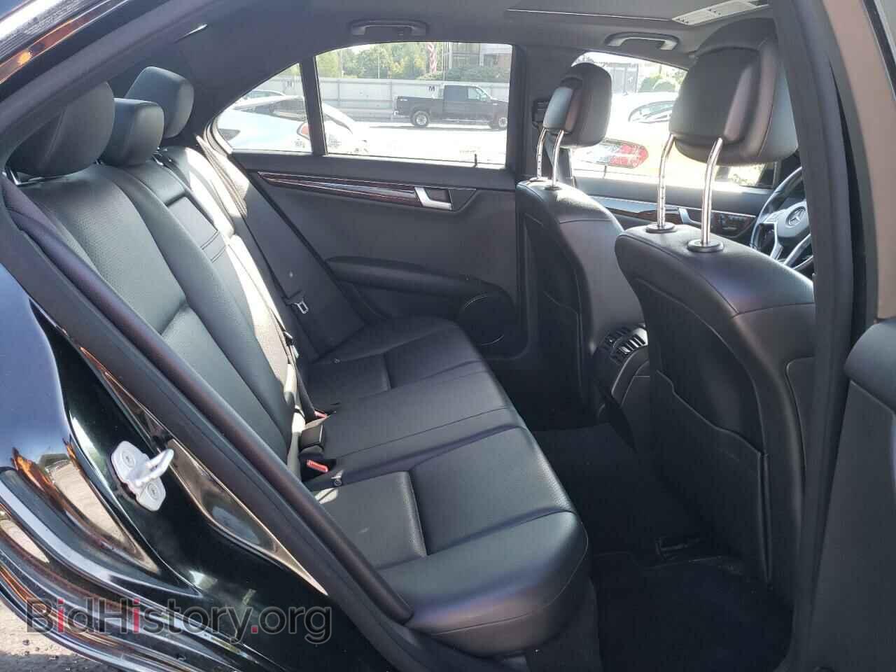 2012 MERCEDES-BENZ C-CLASS - VIN: WDDGF8BB7CR224964 - Фото 10