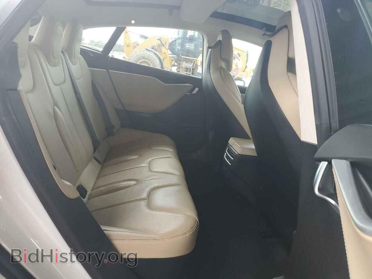 2017 TESLA MODEL S - VIN: 5YJSA1E17HF185562 - Фото 6
