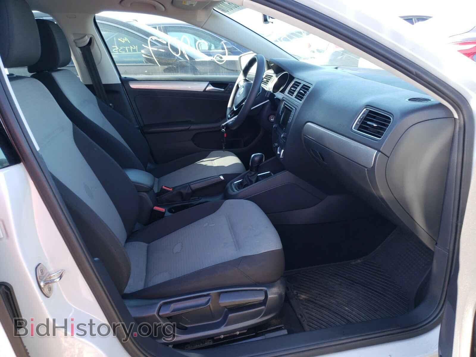 2017 VOLKSWAGEN JETTA - VIN: 3VW2B7AJ6HM382639 - Фото 5