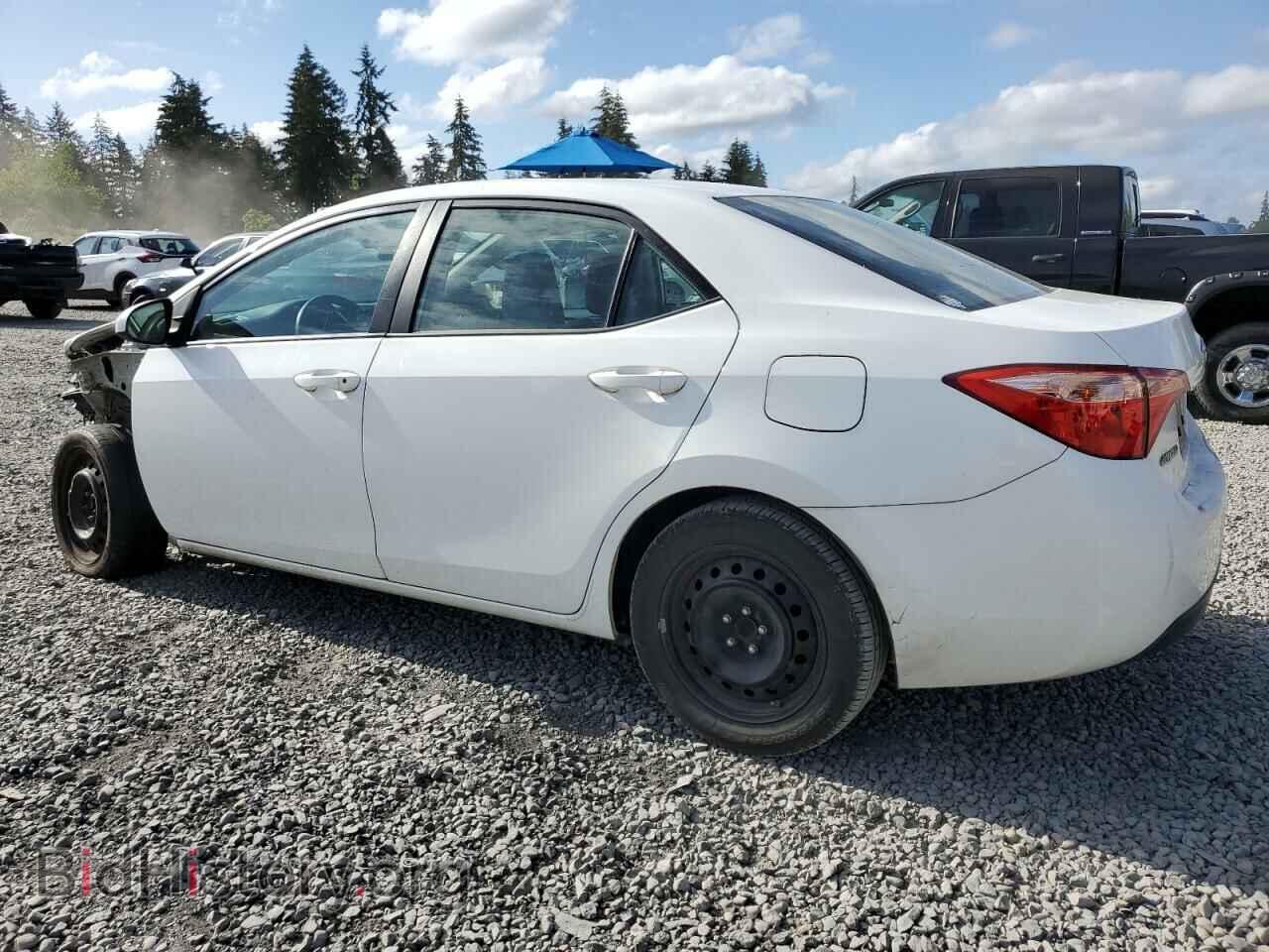 2017 TOYOTA COROLLA - VIN: 2T1BURHE0HC929236 - Фото 2