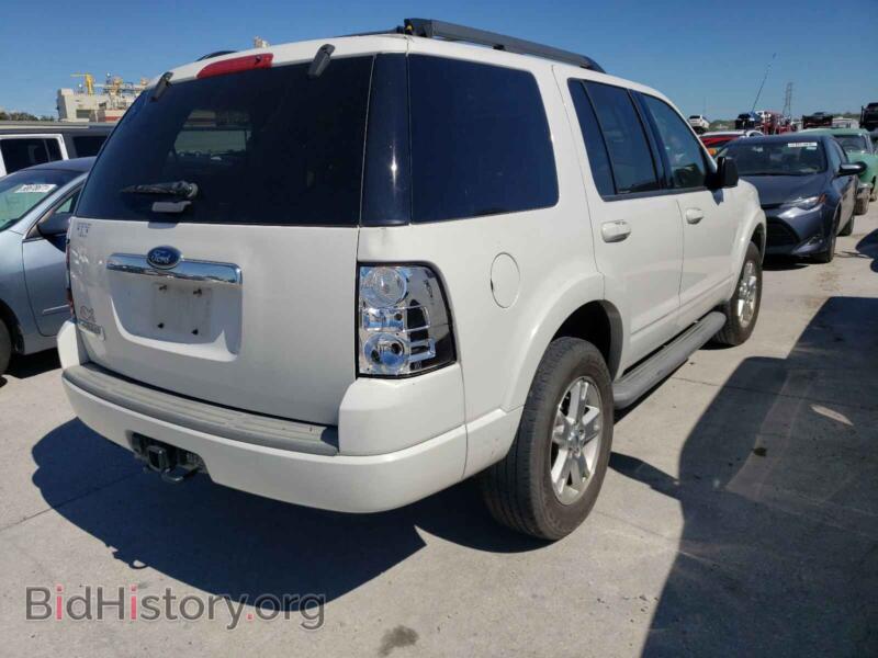 2010 Ford EXPLORER (VIN 1FMEU6DE0AUA45559) — фото 4 из 10