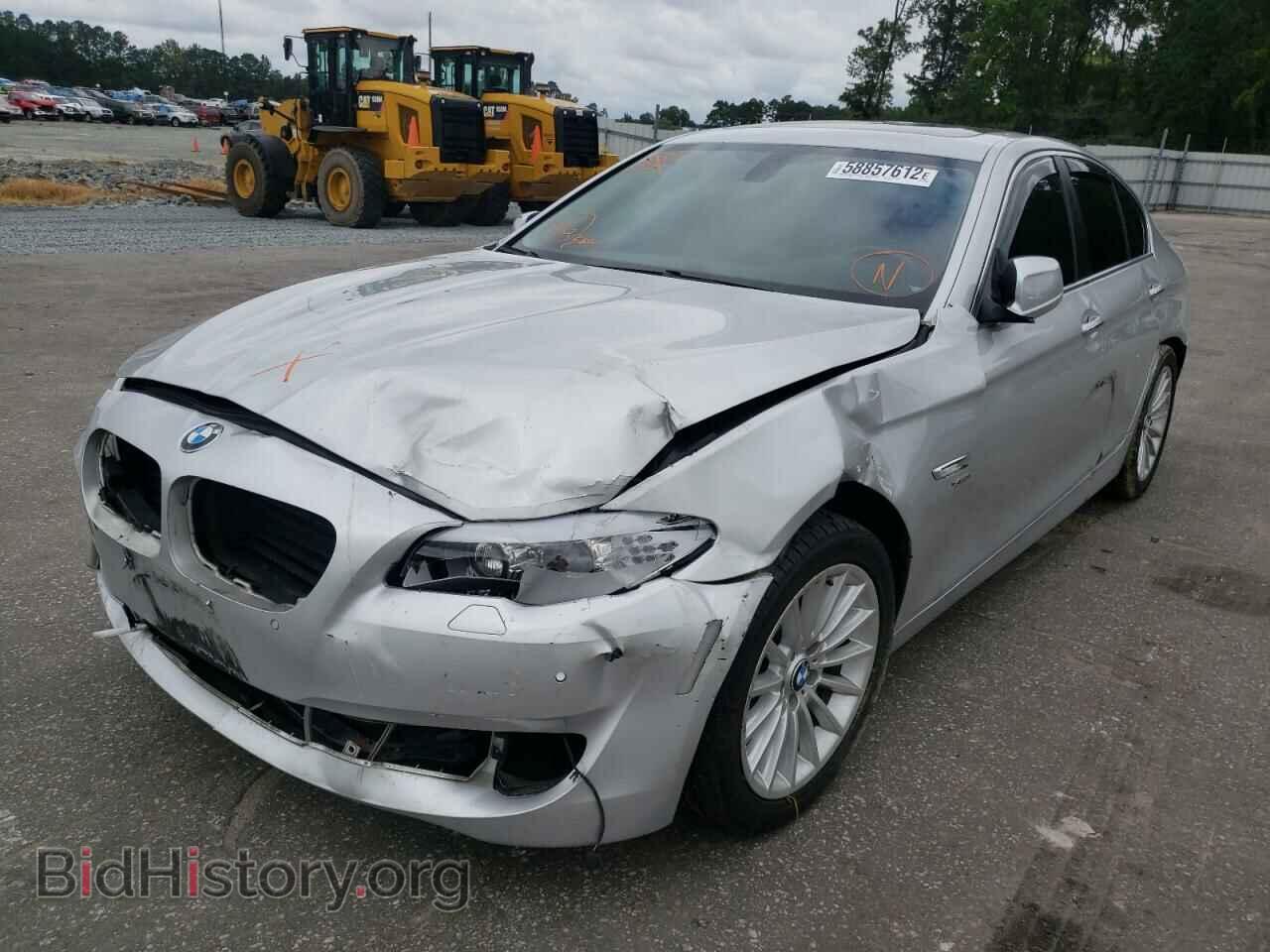 2011 BMW 5 SERIES - VIN: WBAFU7C52BC872015 - Фото 2