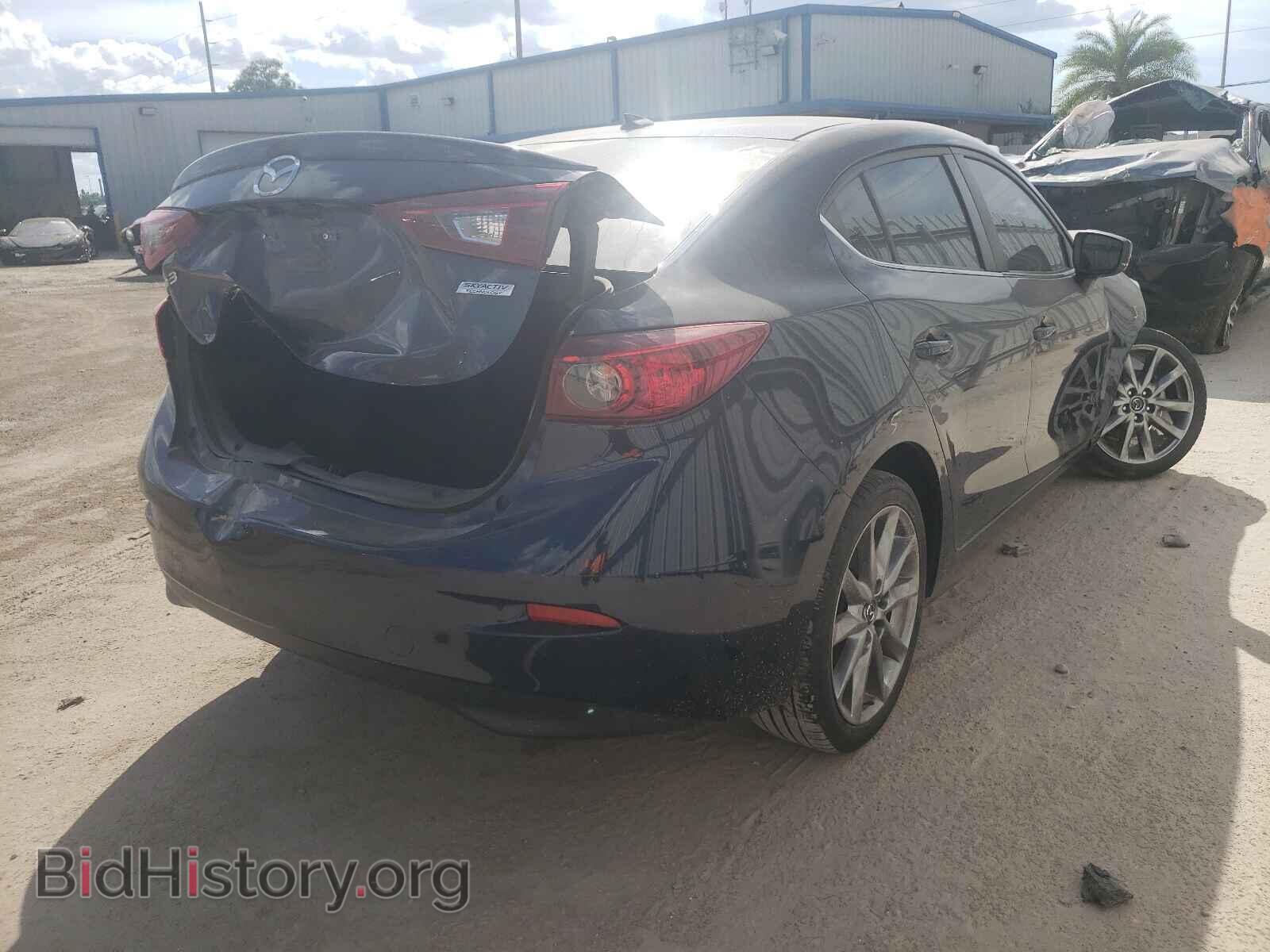 2018 MAZDA 3 - VIN: 3MZBN1V37JM224655 - Фото 4