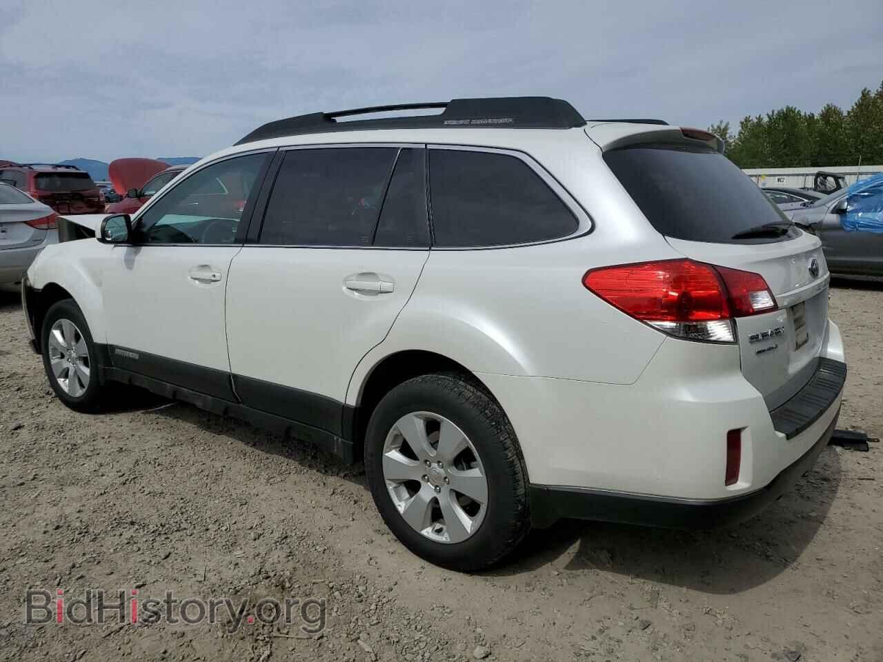 2011 SUBARU OUTBACK - VIN: 4S4BRBCC3B3416704 - Фото 2