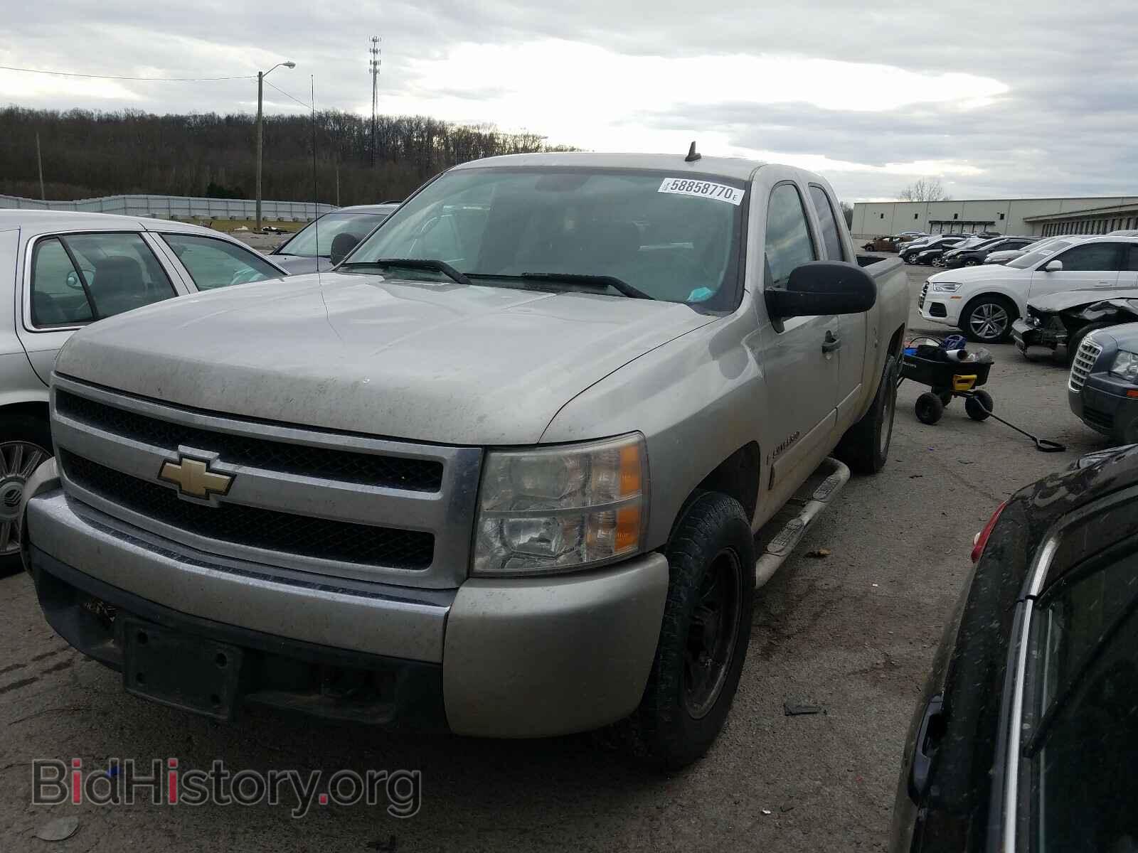 2007 CHEVROLET SILVERADO - VIN: 2GCEK19J271612491 - Фото 2