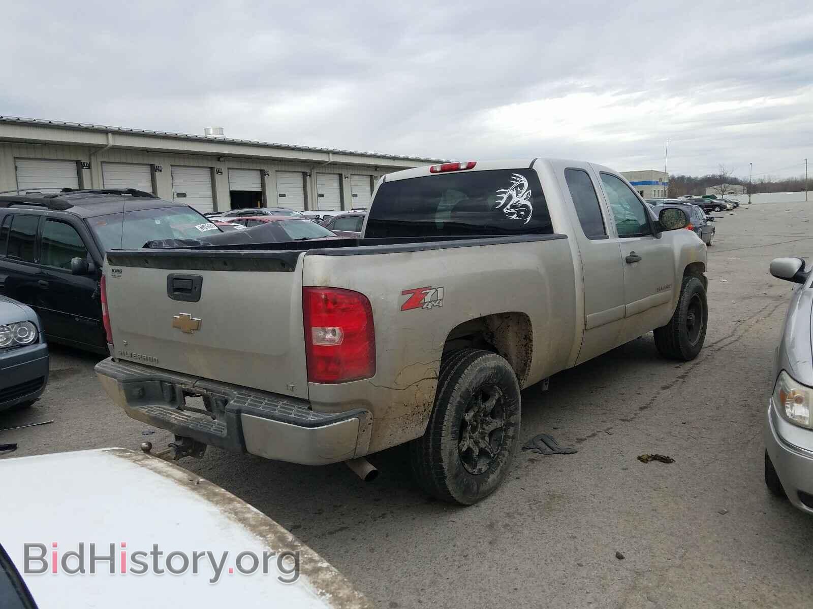 2007 CHEVROLET SILVERADO - VIN: 2GCEK19J271612491 - Фото 4