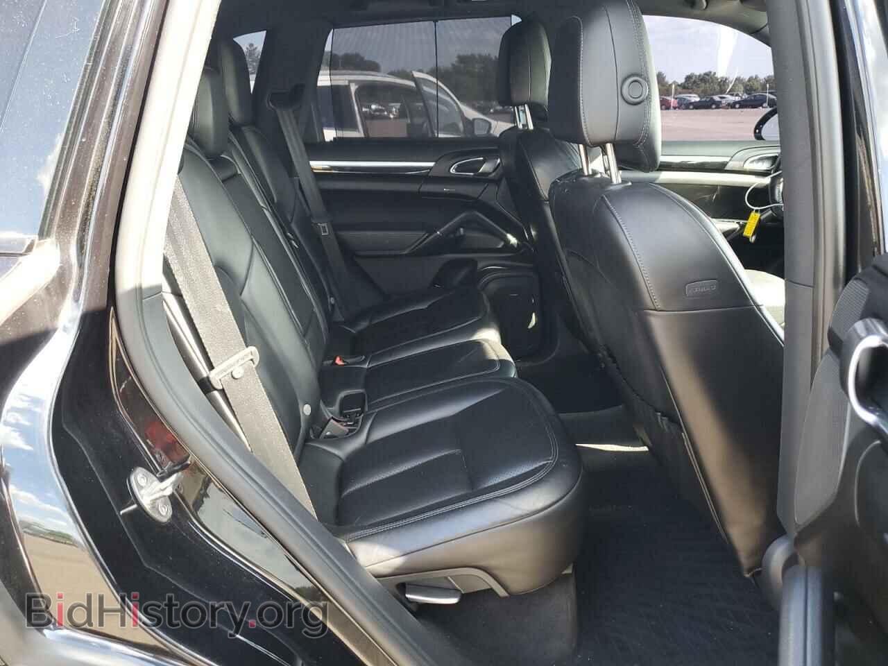 2017 PORSCHE CAYENNE - VIN: WP1AB2A22HLA50675 - Фото 10