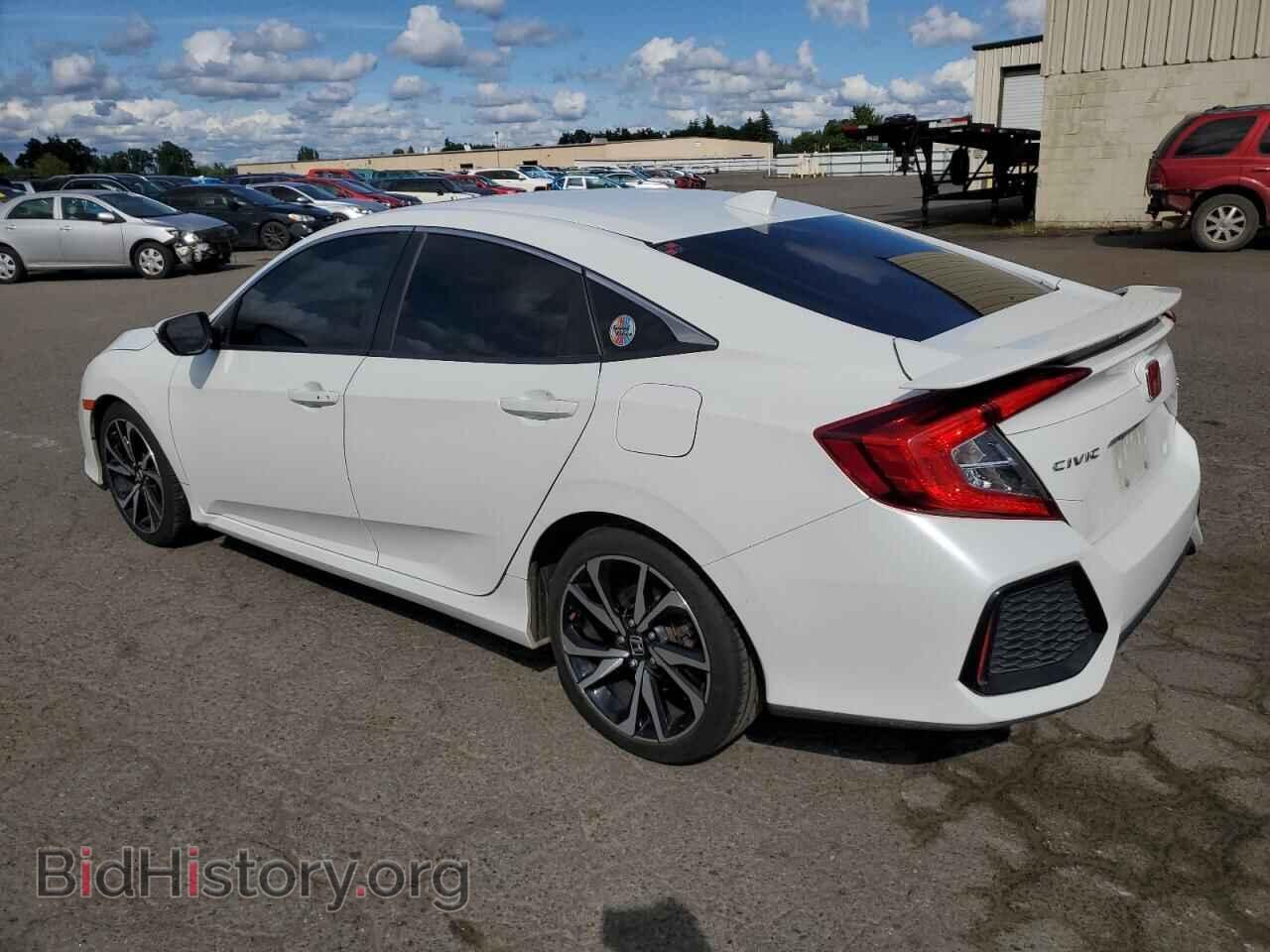 2019 HONDA CIVIC - VIN: 2HGFC1E52KH700677 - Фото 2