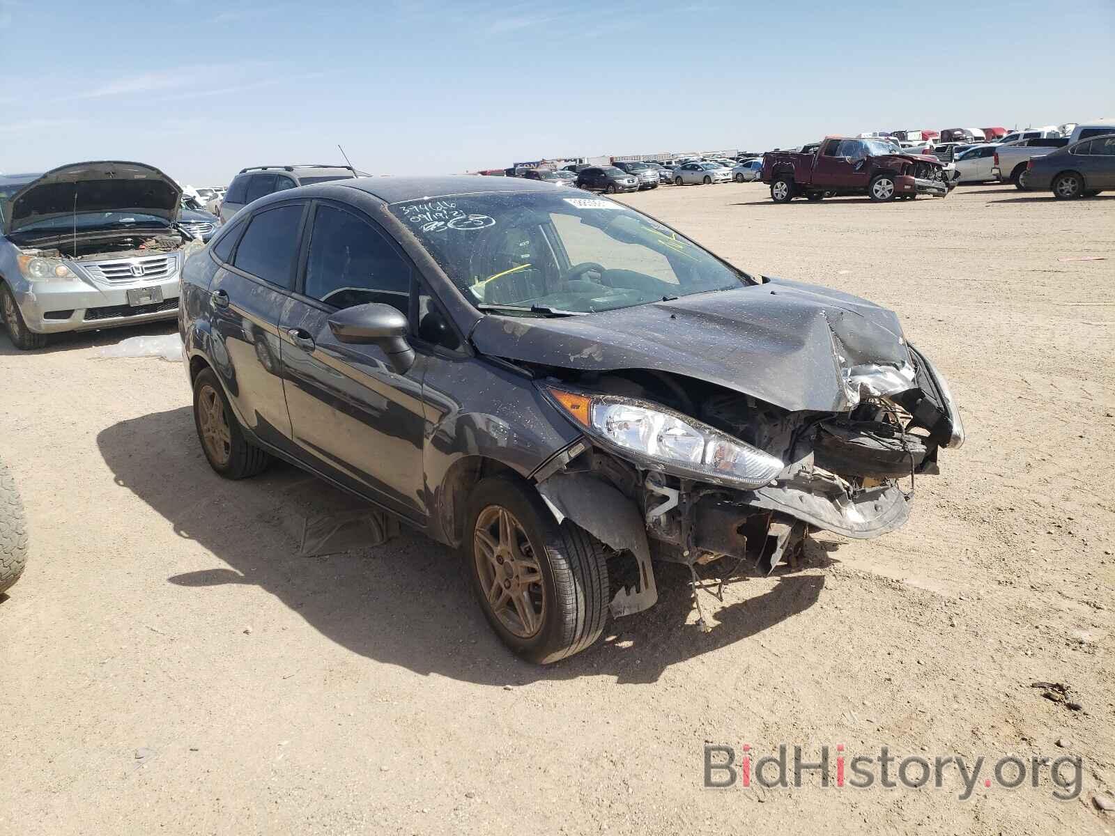 Photo 3FADP4BJ2HM131634 - FORD FIESTA 2017