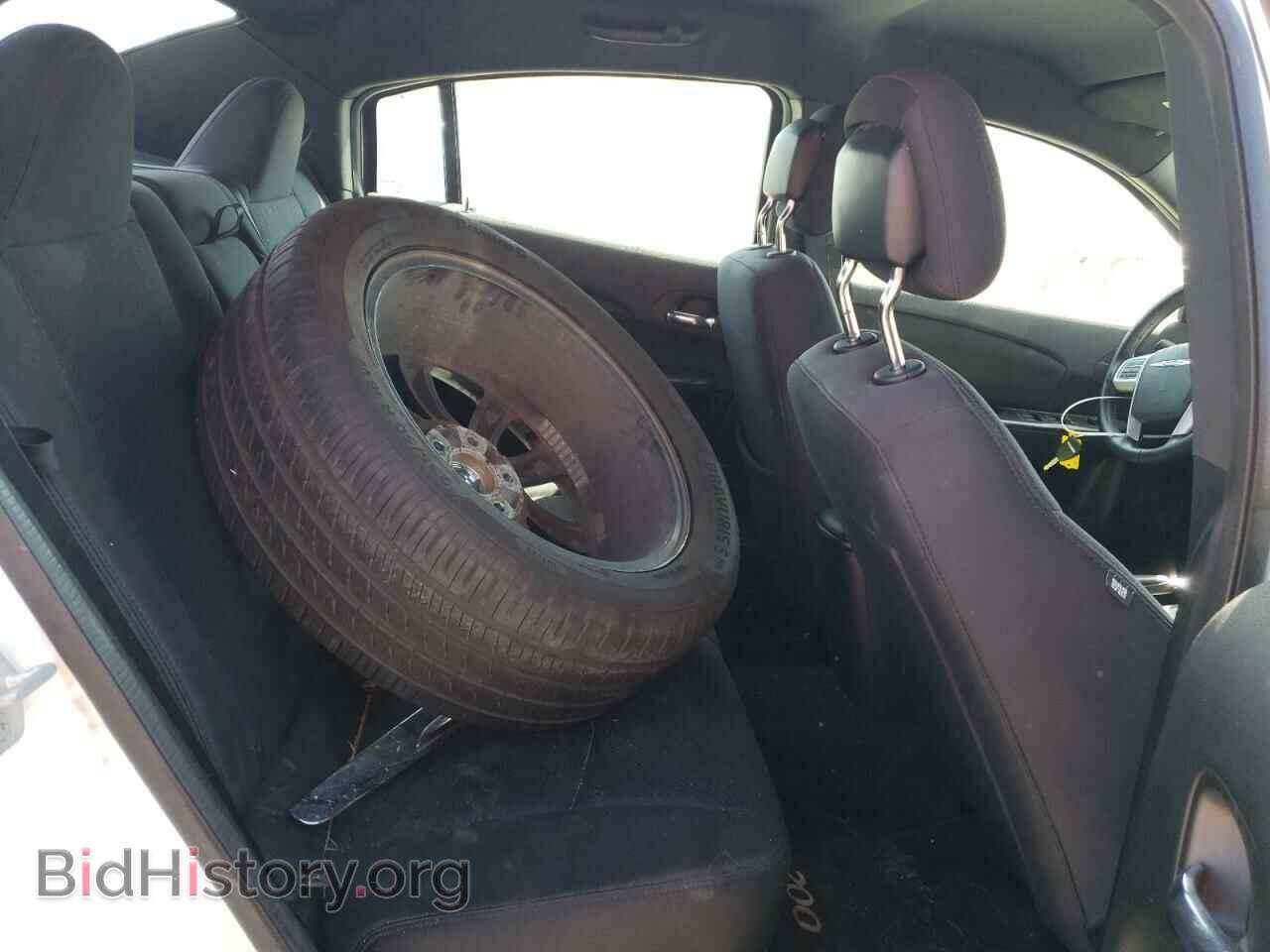 2013 CHRYSLER 200 - VIN: 1C3CCBBG2DN720018 - Фото 6