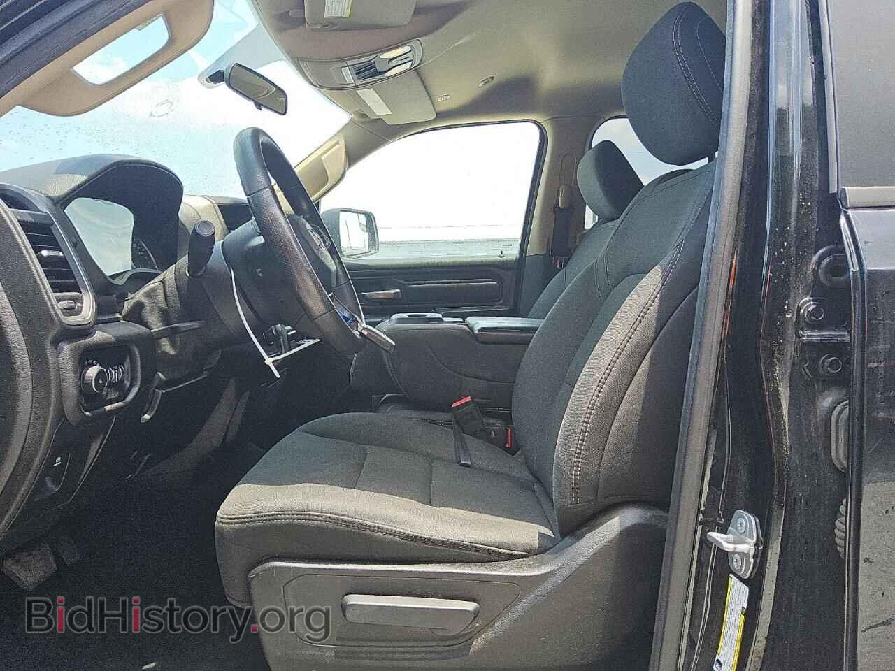 2019 RAM 1500 - VIN: 1C6RREGT7KN604510 - Фото 7