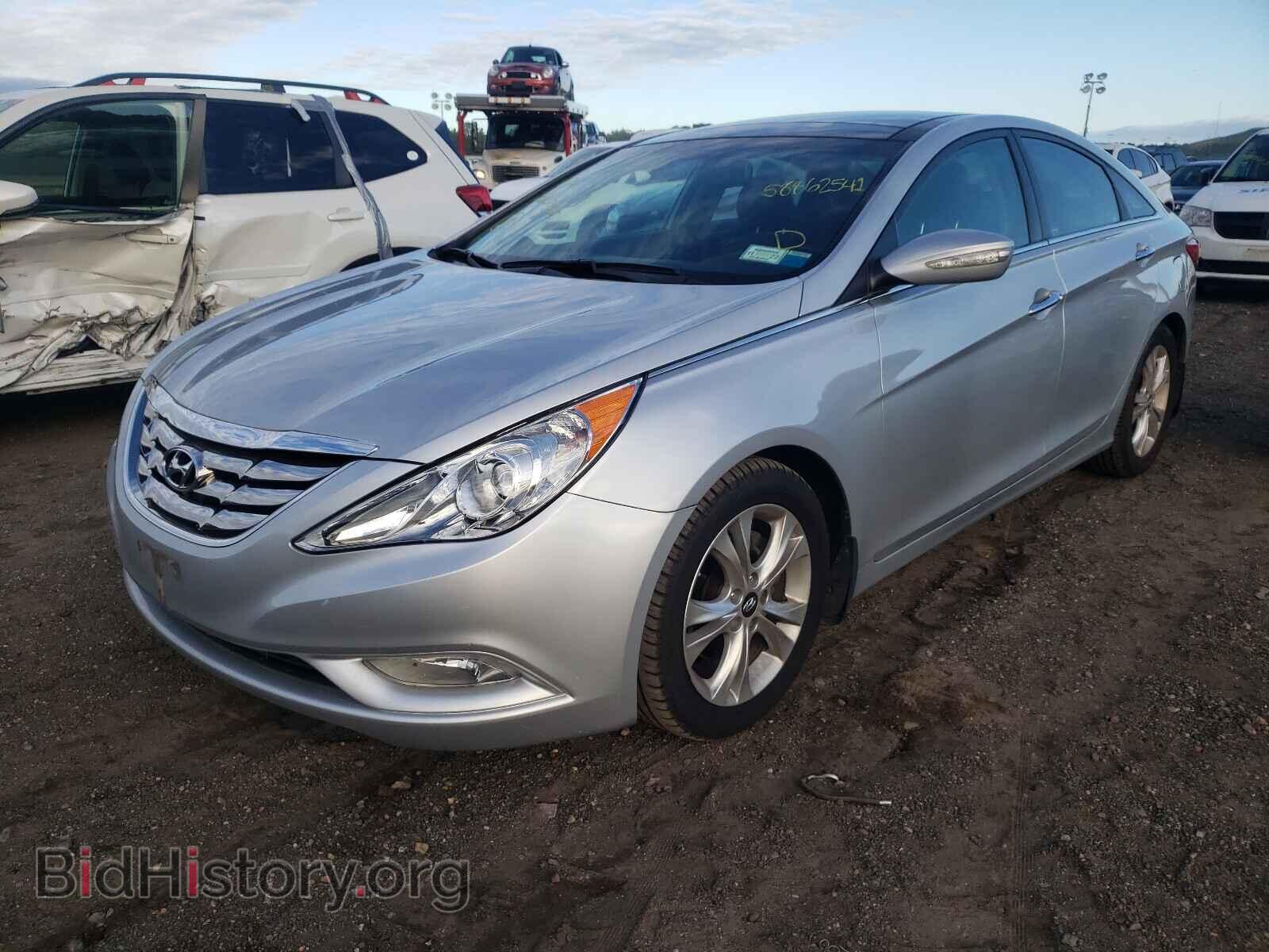 2012 HYUNDAI SONATA - VIN: 5NPEC4ACXCH399925 - Фото 2
