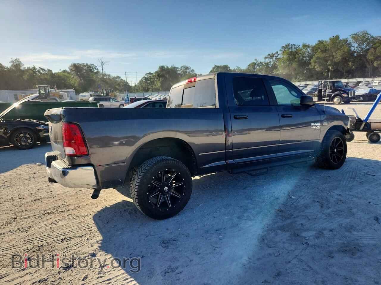 2019 RAM 1500 - VIN: 1C6RR6TT0KS701674 - Фото 3