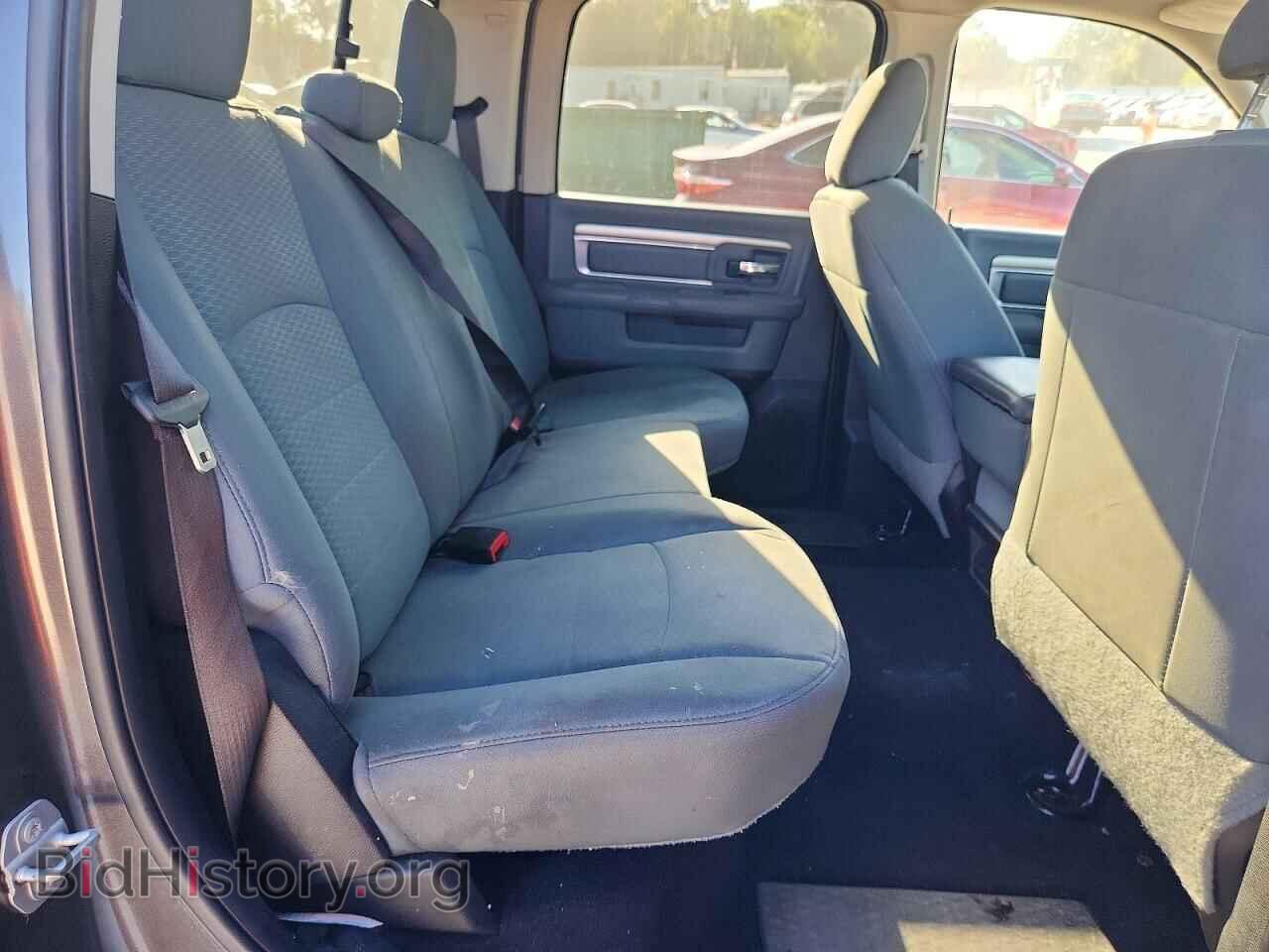 2019 RAM 1500 - VIN: 1C6RR6TT0KS701674 - Фото 10